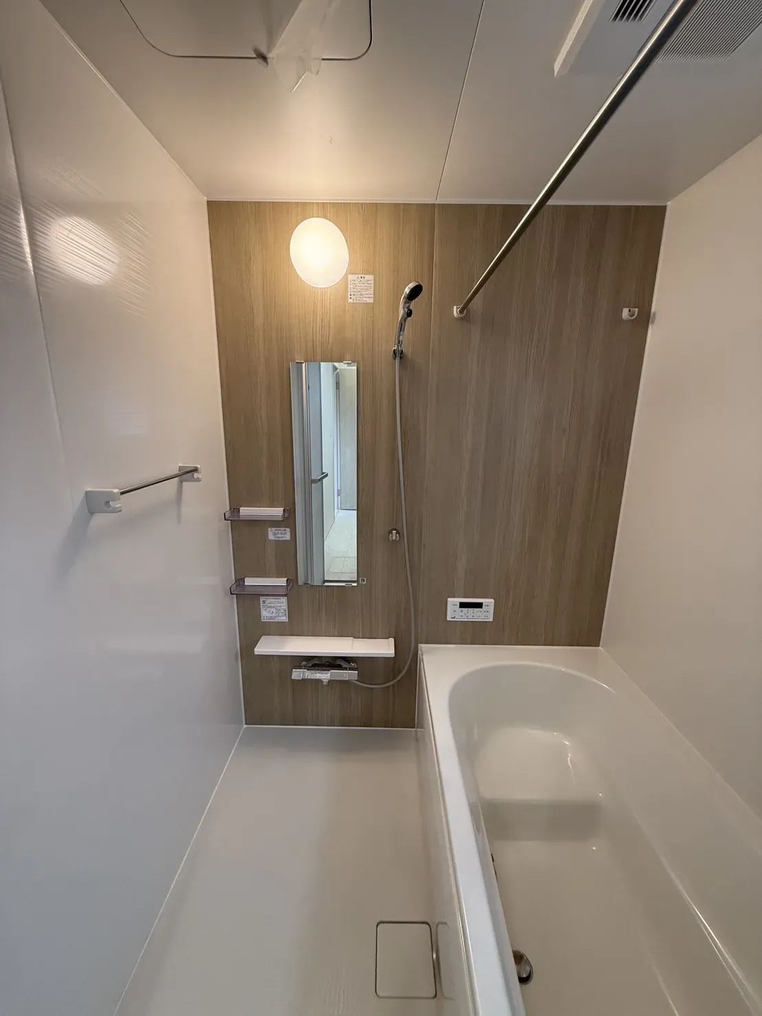 【浴室】
浴室暖房付きで、寒い冬でも安心!