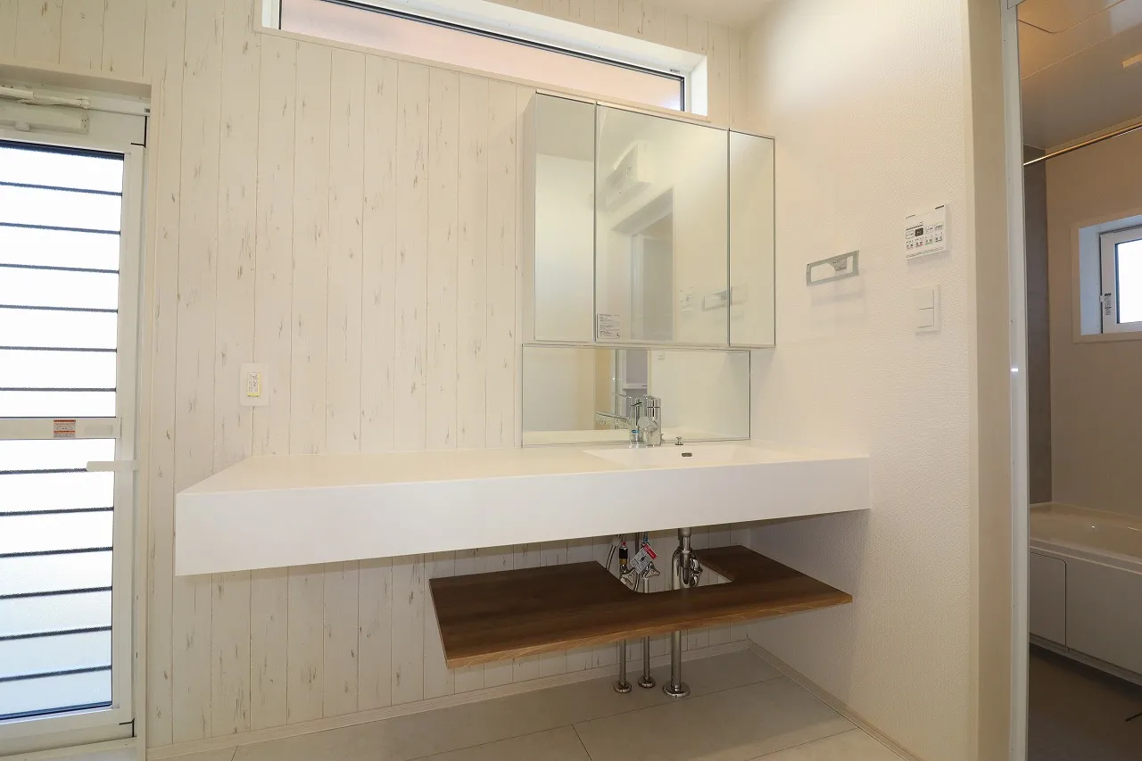 ③号棟　洗面化粧台