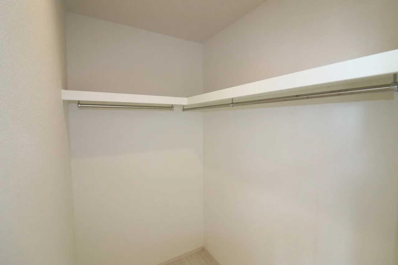 ③号棟　洋室A収納