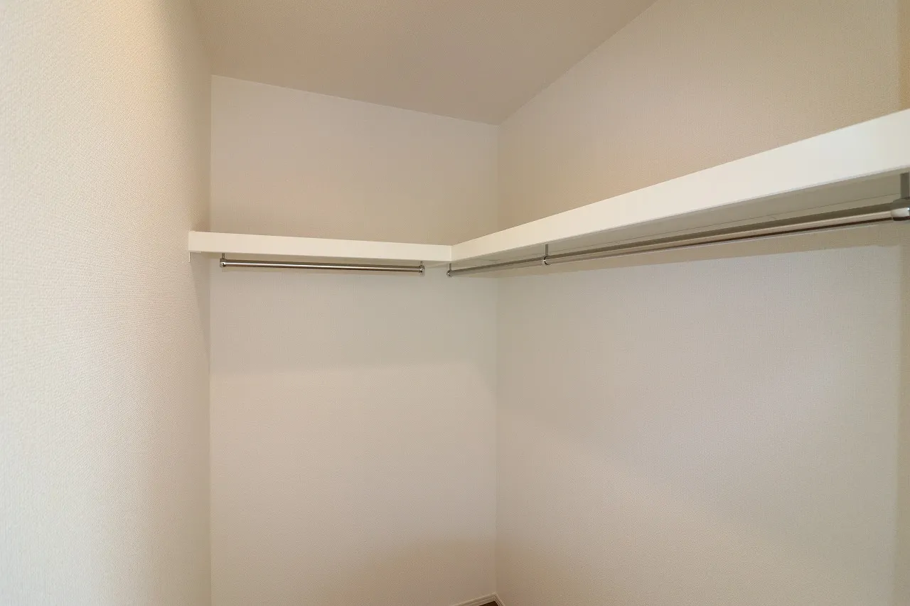 ④号棟　ウォークインクローゼット