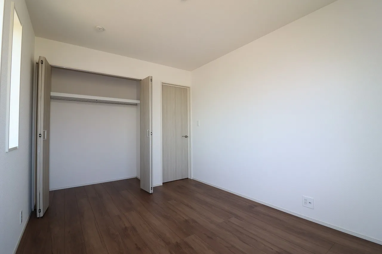 ④号棟　洋室C(6.0帖)