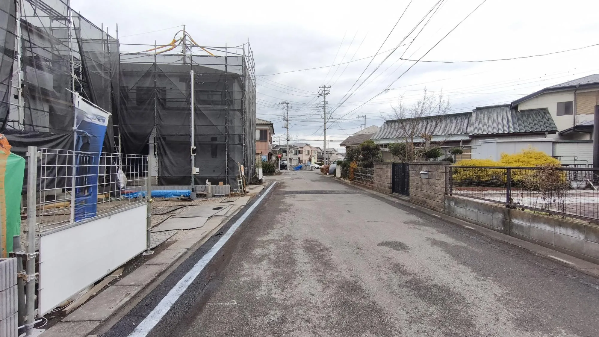 前面道路　約6.0m公道