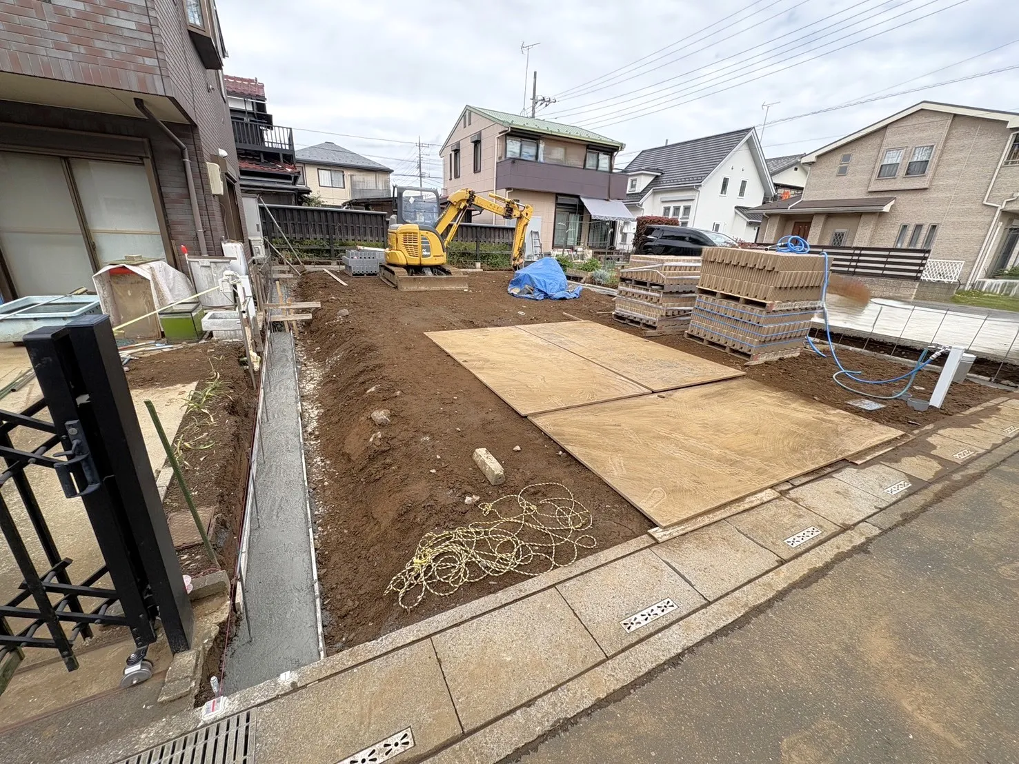 【販売現地】商業施設、公共施設徒歩圏内♪