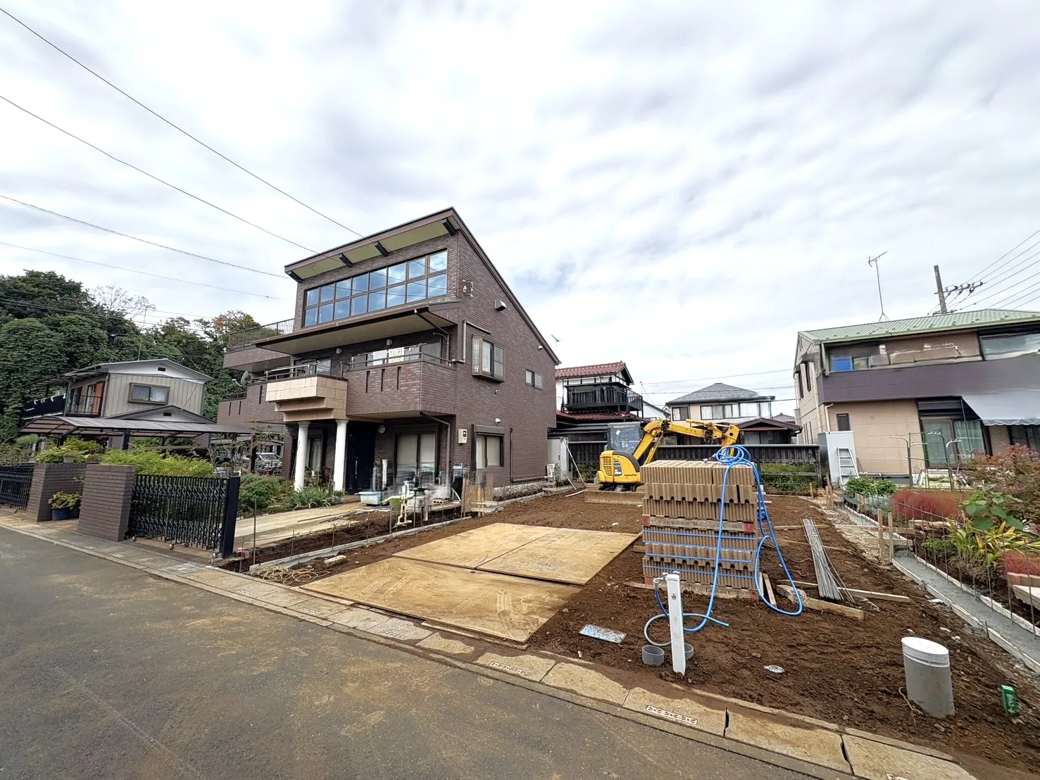 【販売現地】繰り返す地震に強い制震ダンパー導入♪