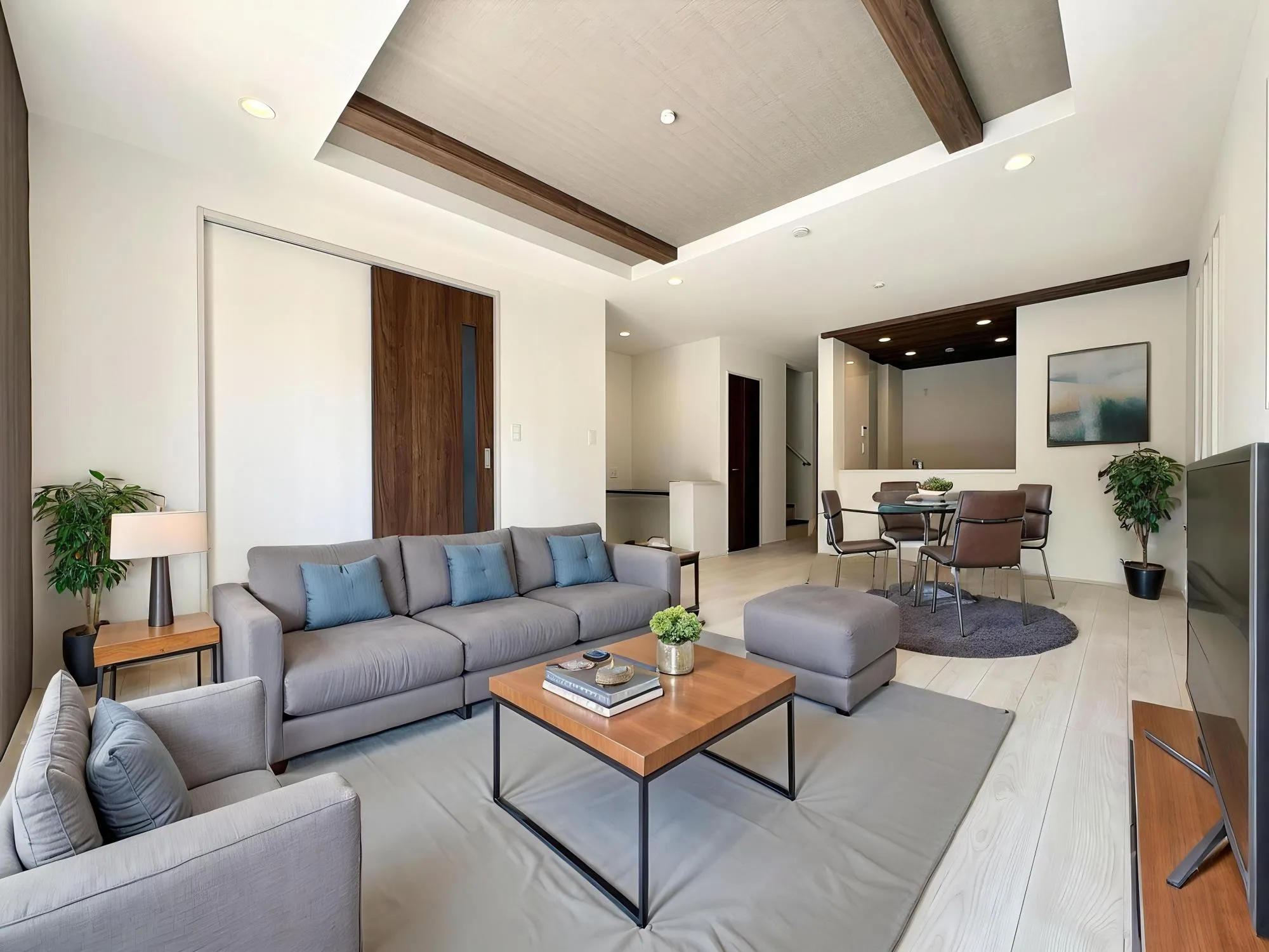 【4号棟/LDK(20.87帖)】