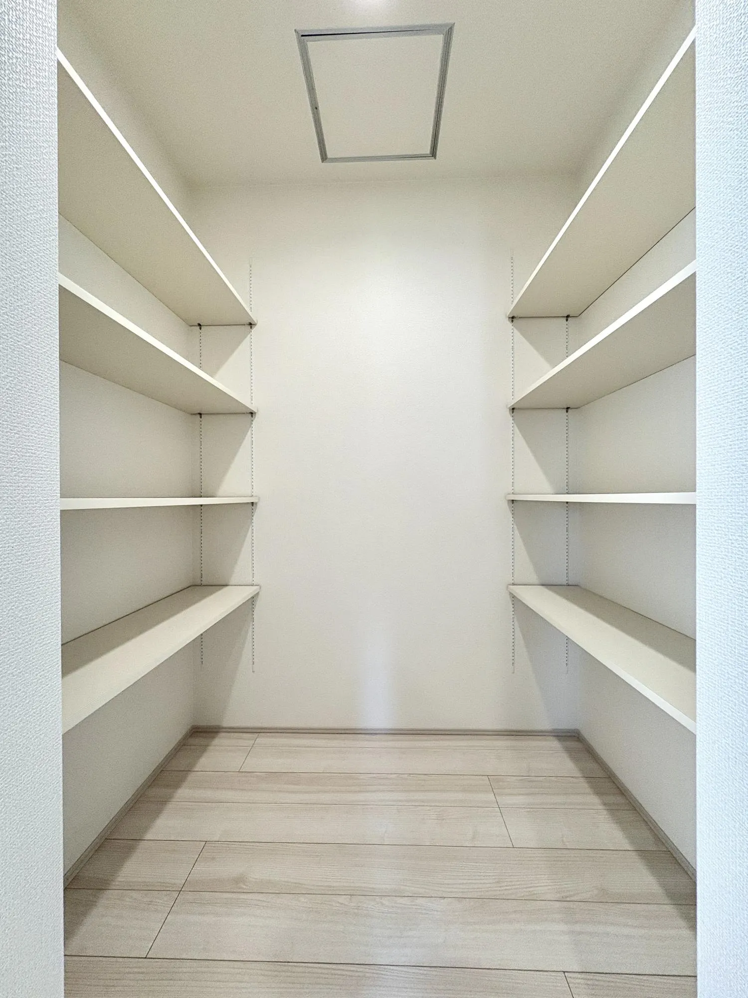 【5号棟/パントリー】