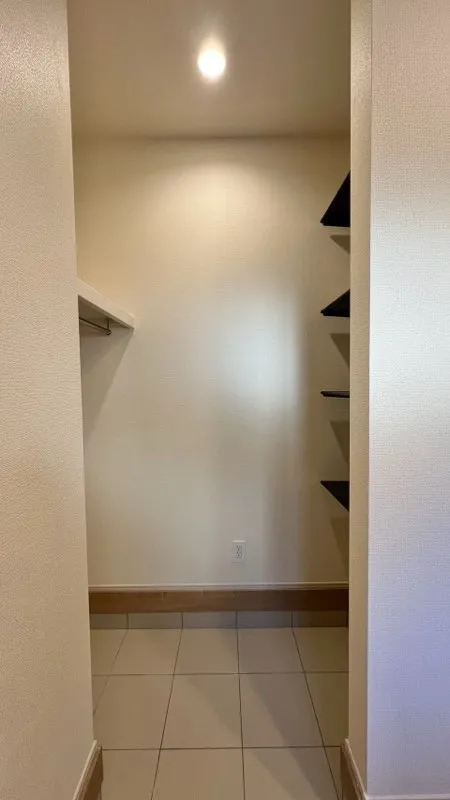 <1号棟>
玄関土間収納