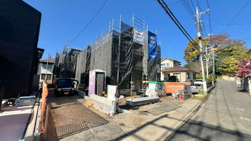 全棟カースペース3台駐車できます!