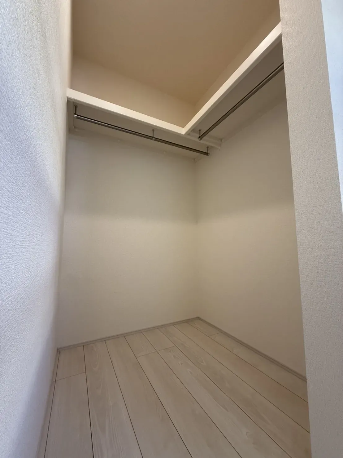 ①2階6帖洋室WIC