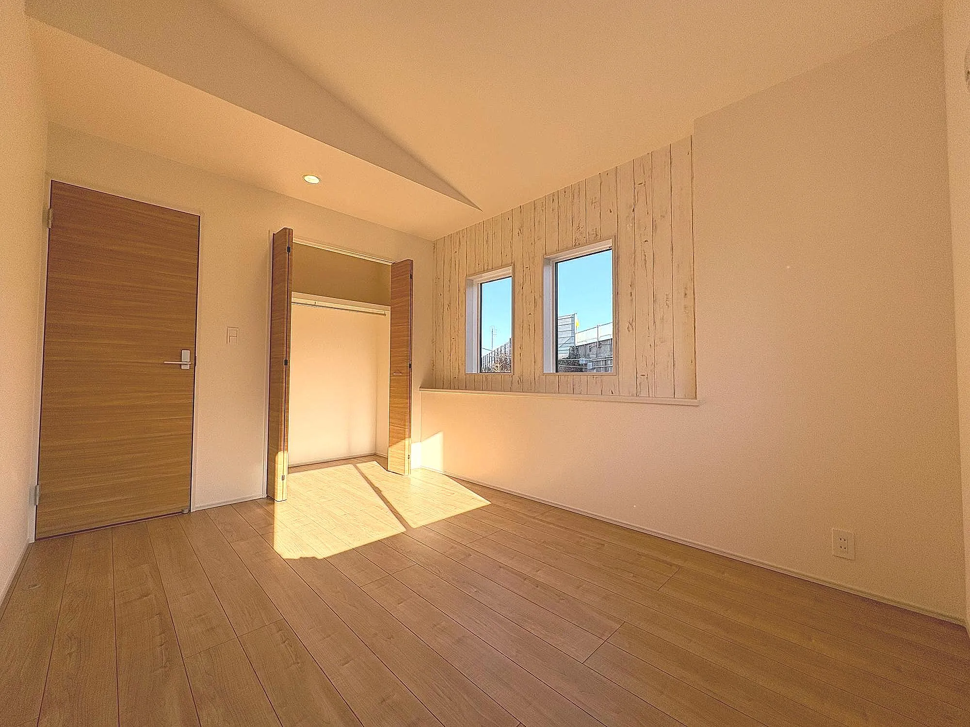 開放感のある勾配天井の子供部屋6.0帖