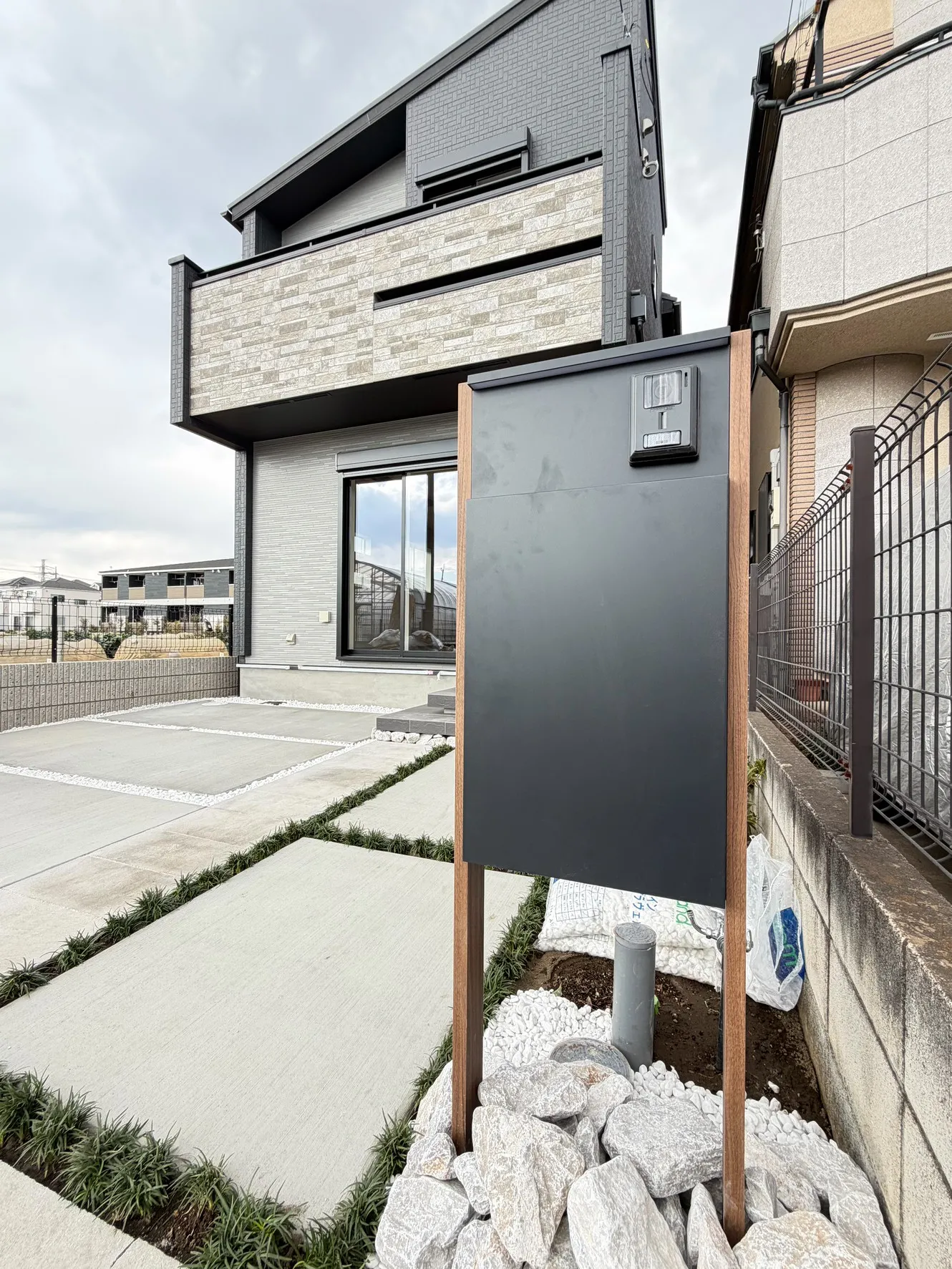 宅配ボックス付きポスト