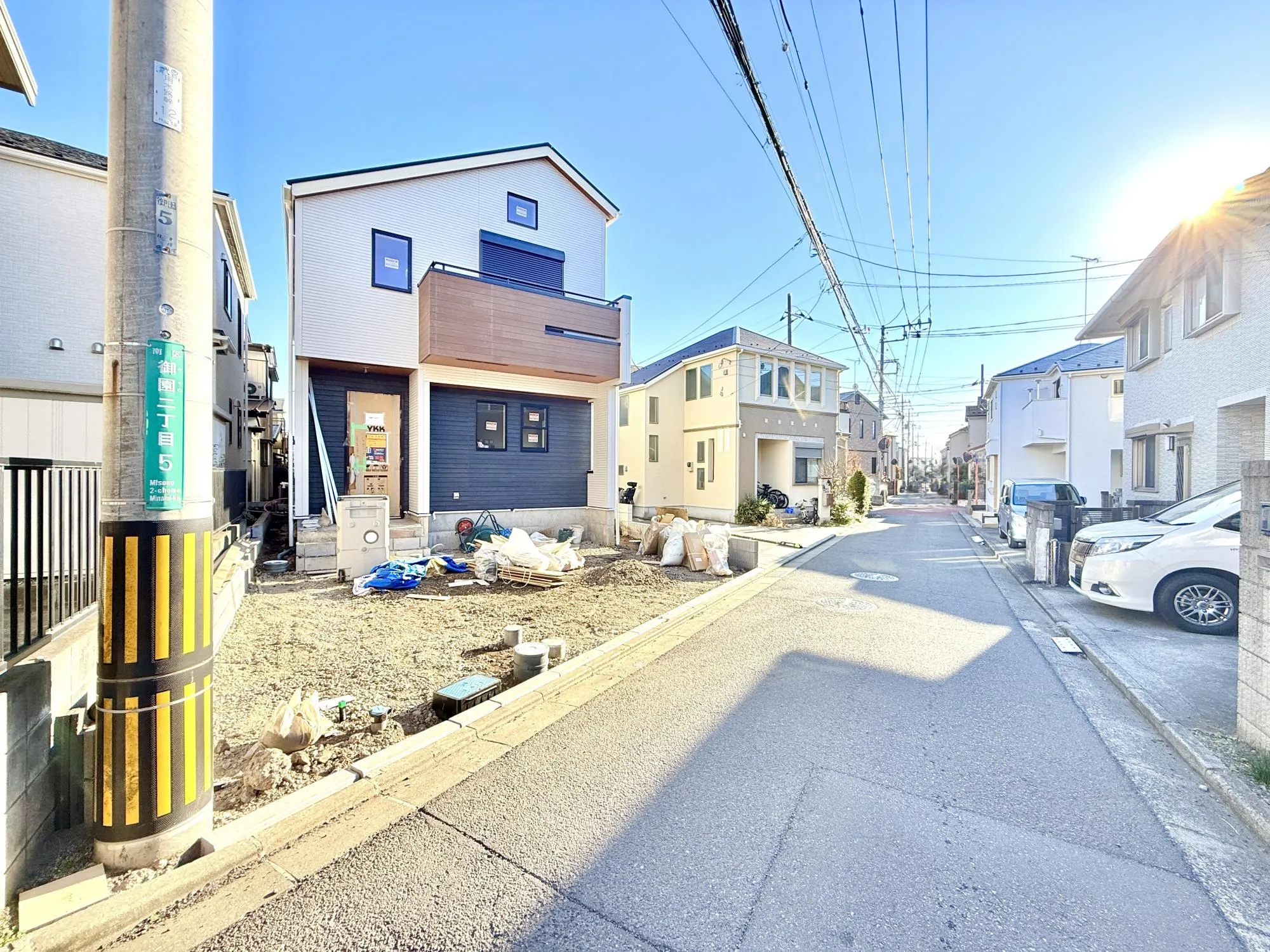 前面道路含む現地写真