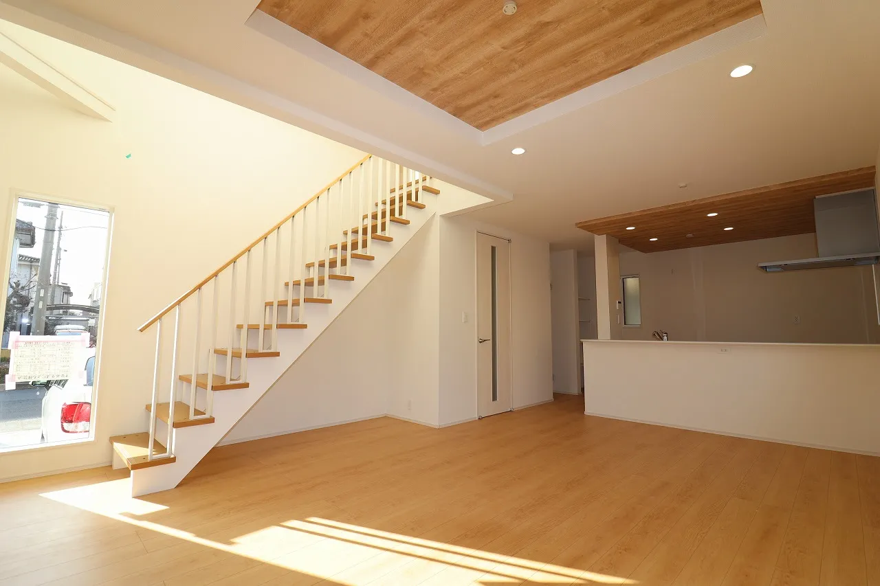 ①号棟　LDK(19.5帖)