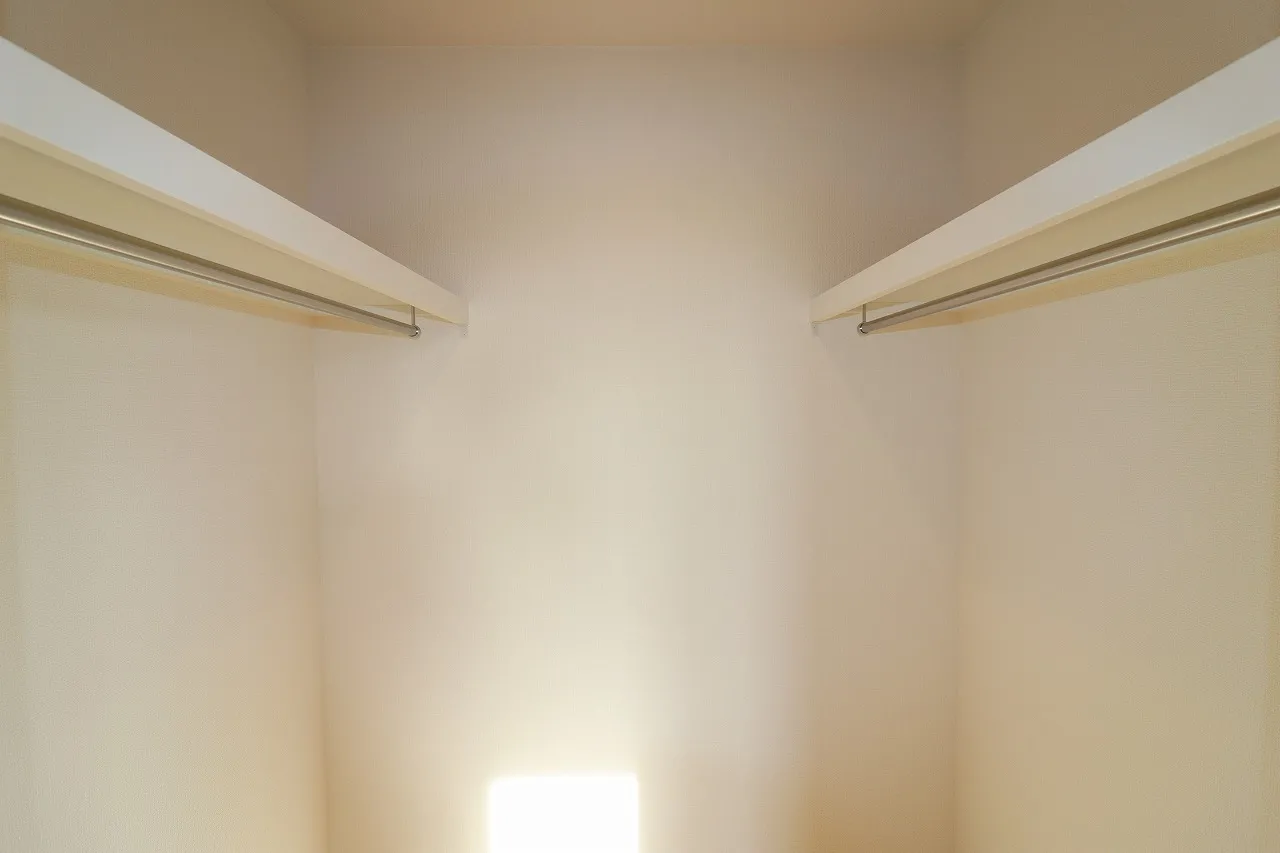 ④号棟　ウォークインクローゼット