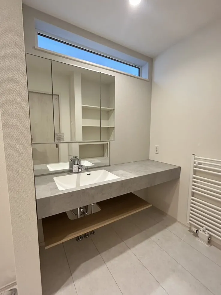 Washroom(オープンサニタリーirodori/1F)