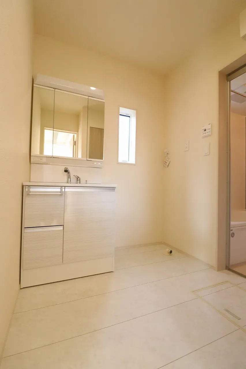 【洗面所】