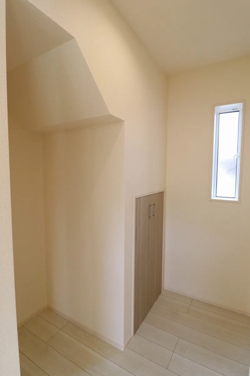 【リビング収納】