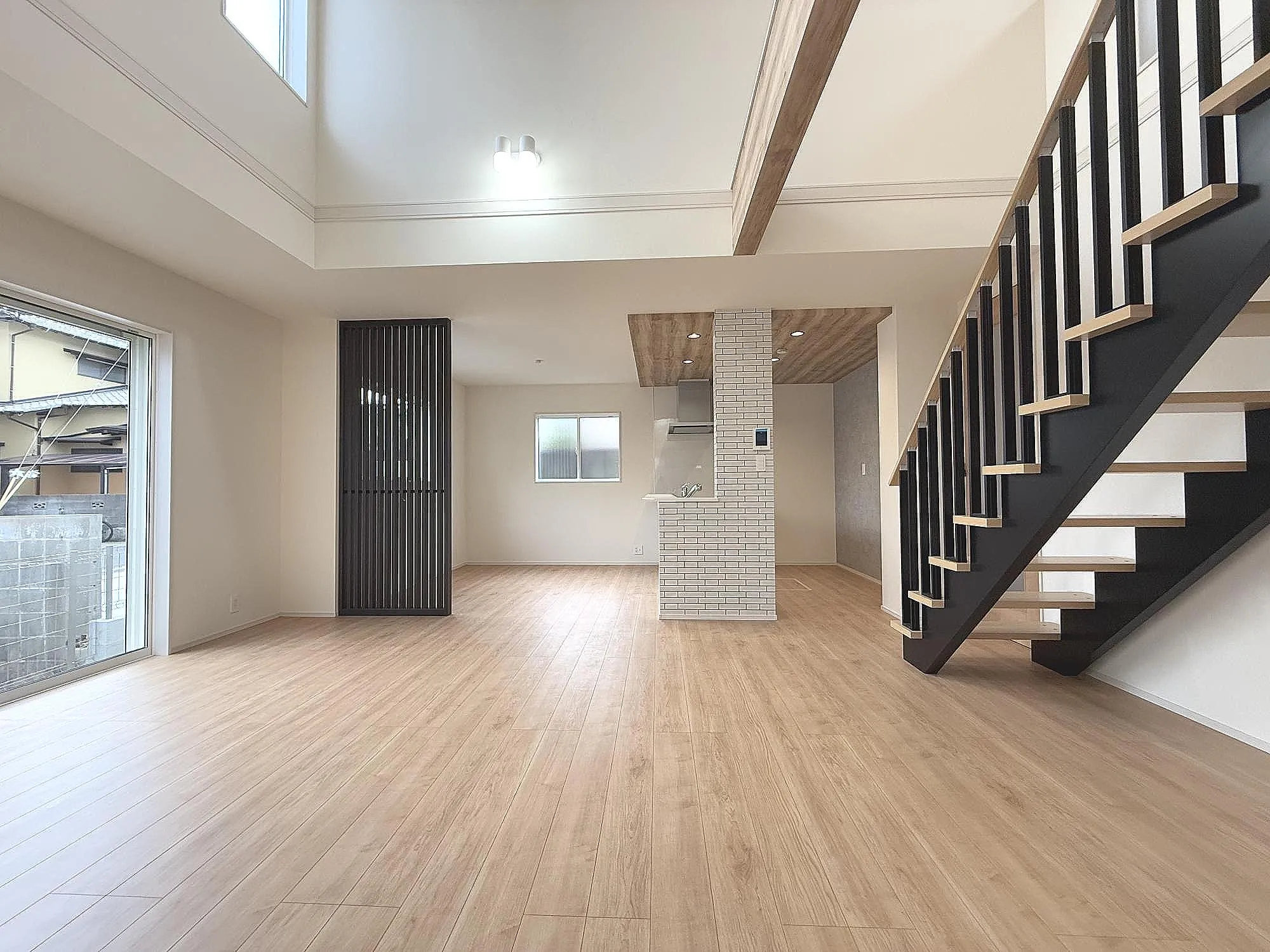 リビング　①号棟