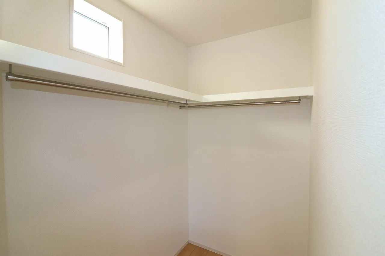 ②号棟　ウォークインクローゼット
