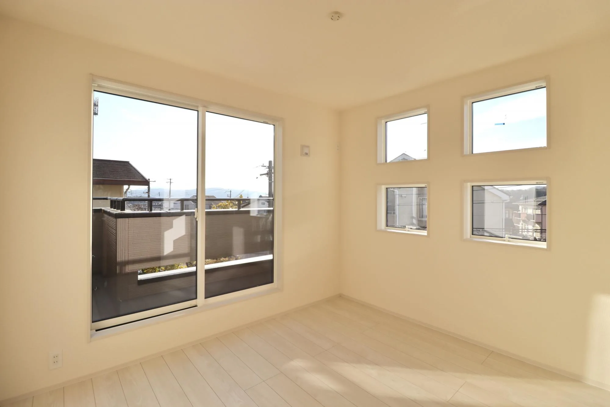 【洋室(5.4帖)】