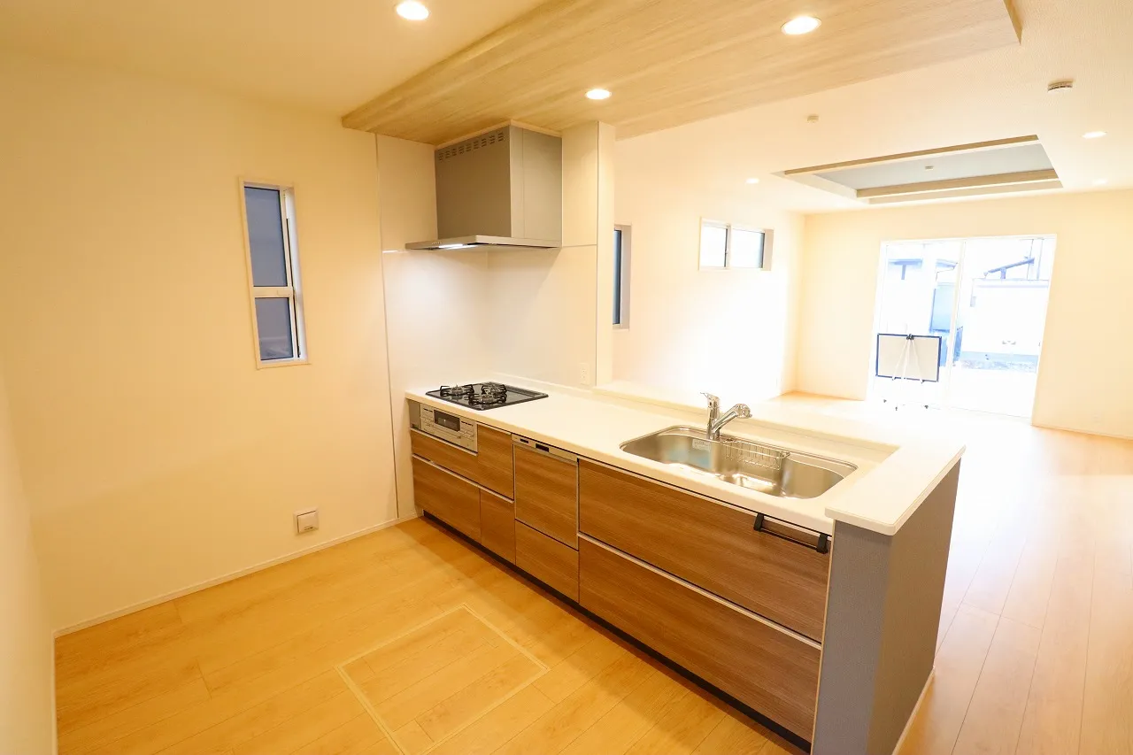 【1号棟キッチン】