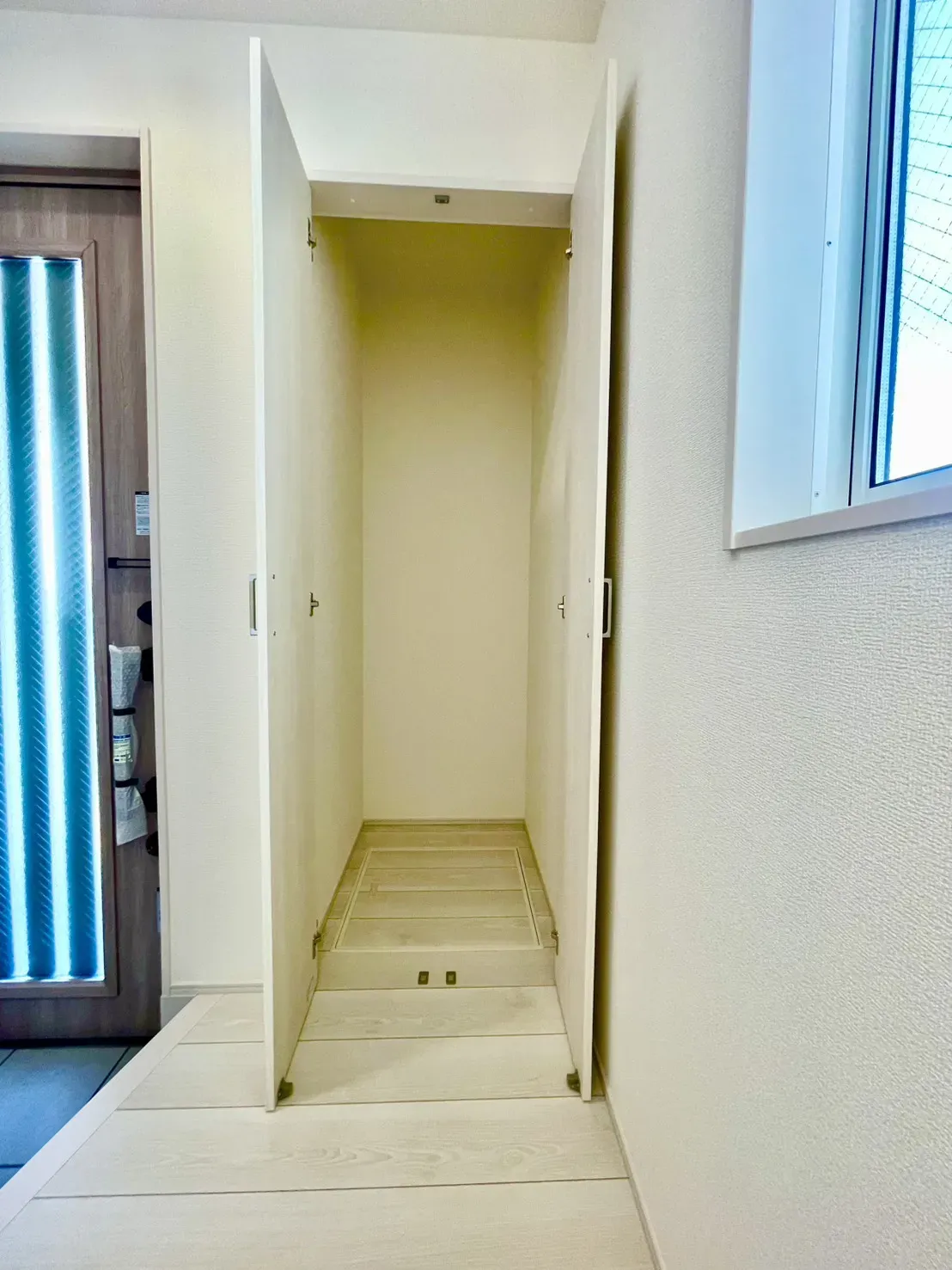 1号棟:玄関収納