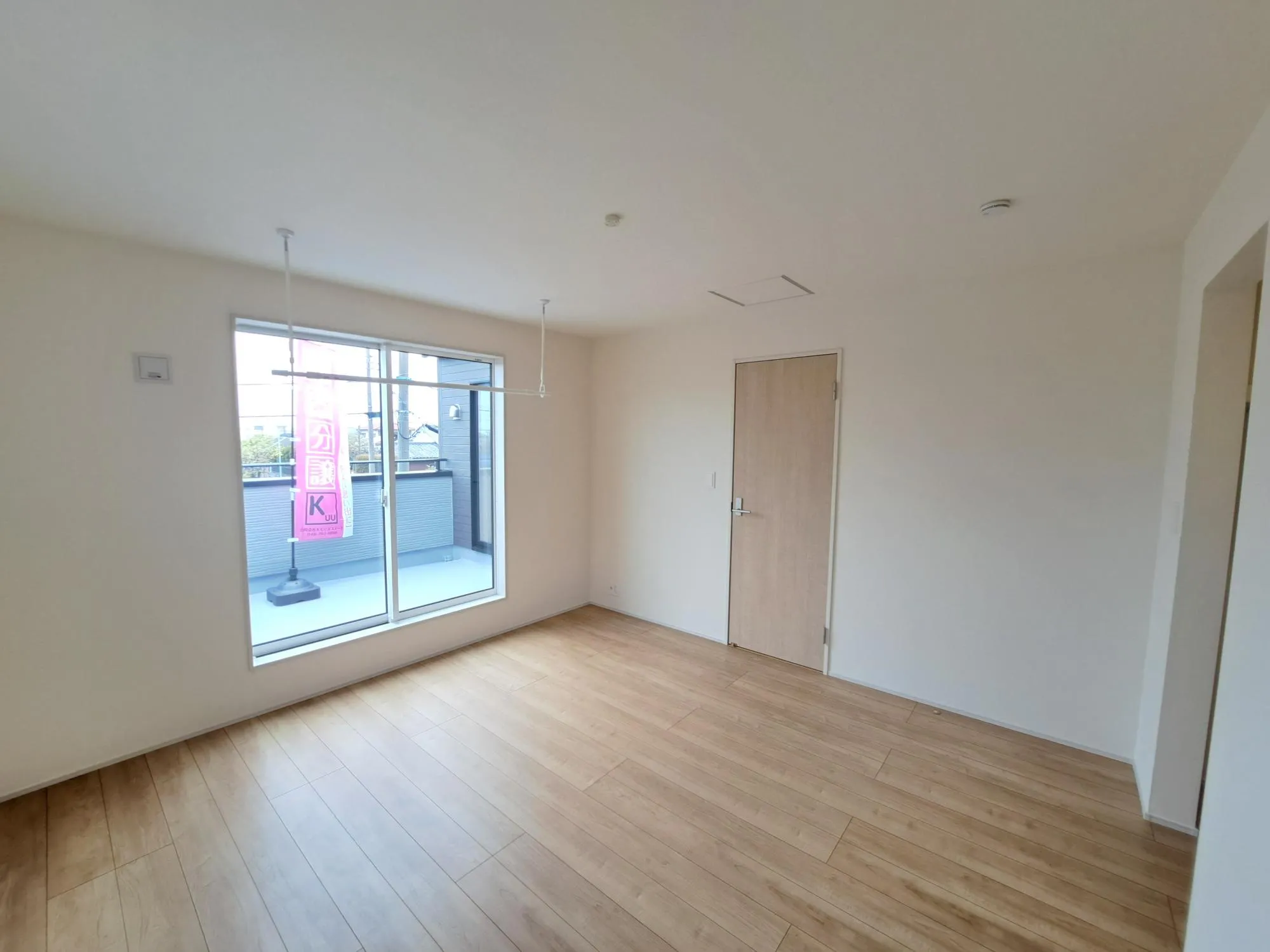 収納スペースをしっかり設けることで、お部屋を広く使うことができます♪		
