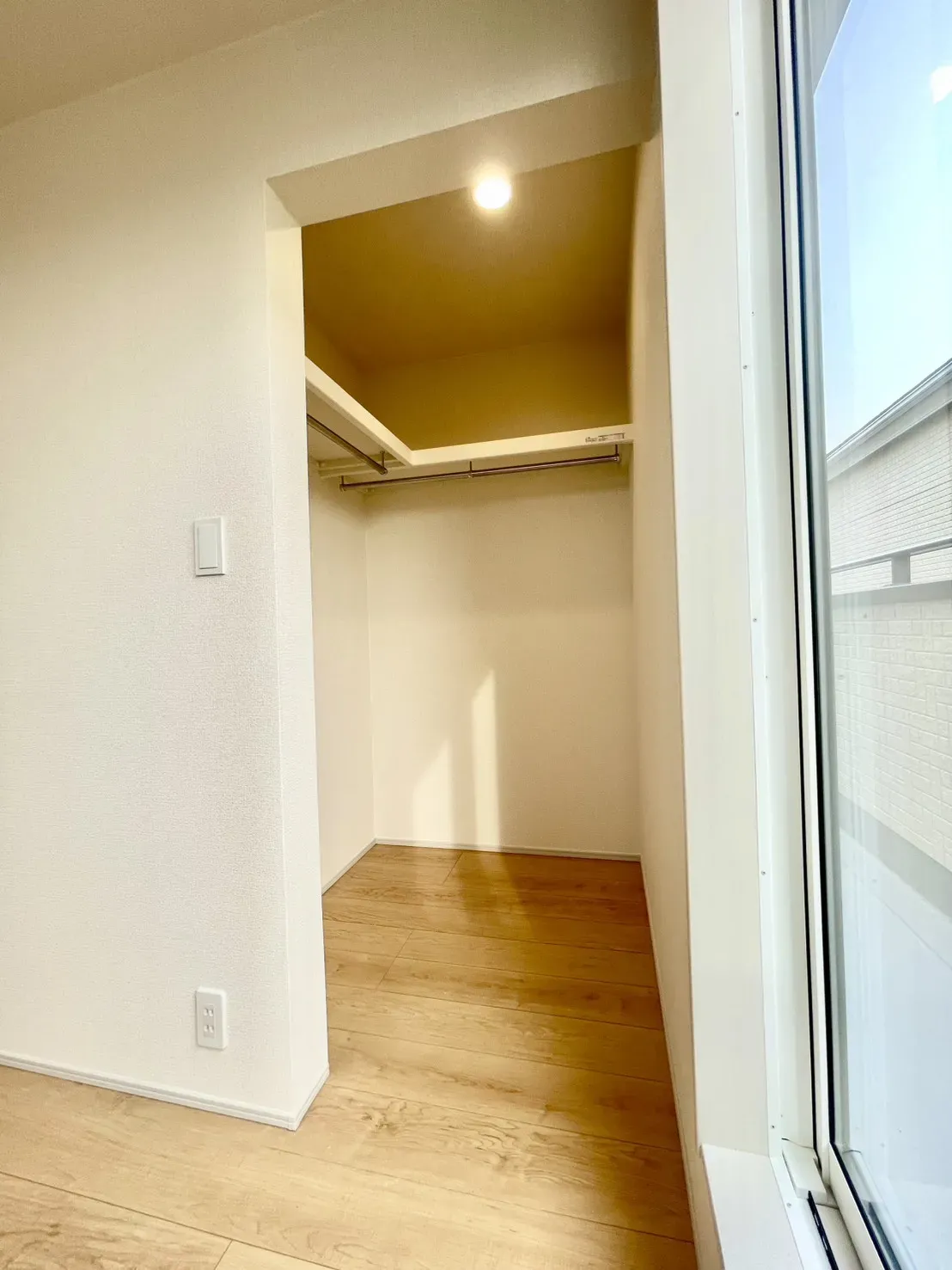 【洋室6.0帖:WIC】