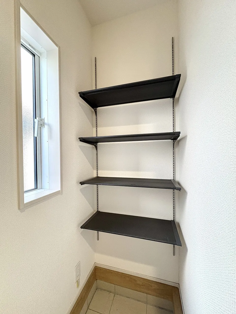 【2号棟/玄関】