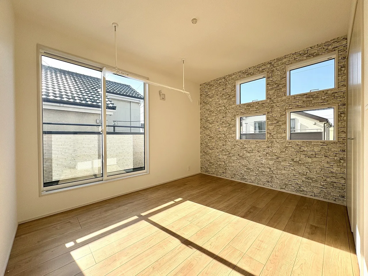 【2号棟/洋室(7.10帖)】