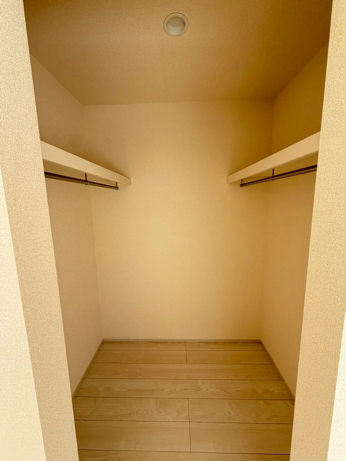 【1号棟】ウォークインクローゼット