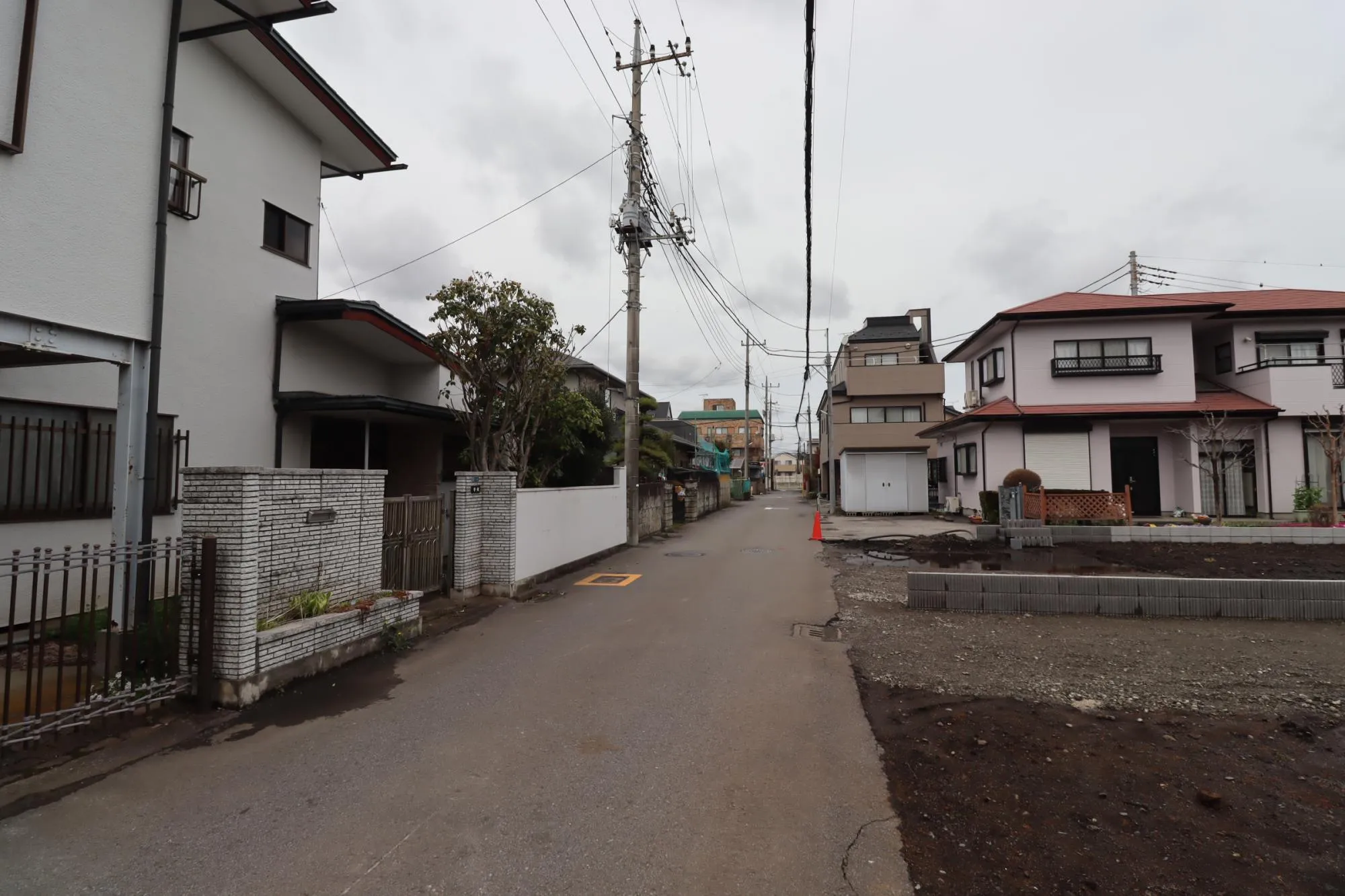 前面道路含む現地(造成後)