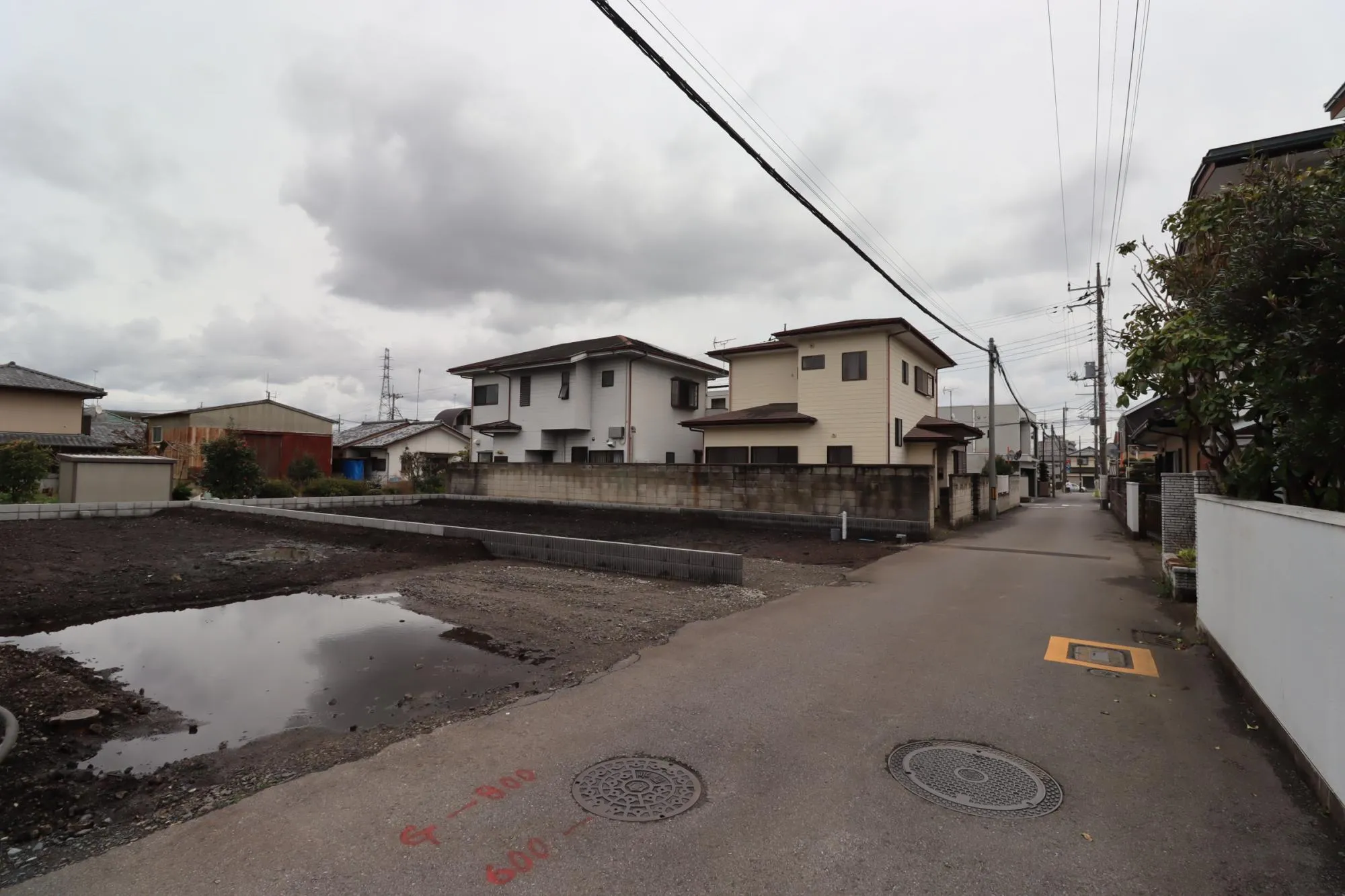 前面道路含む現地(造成後)