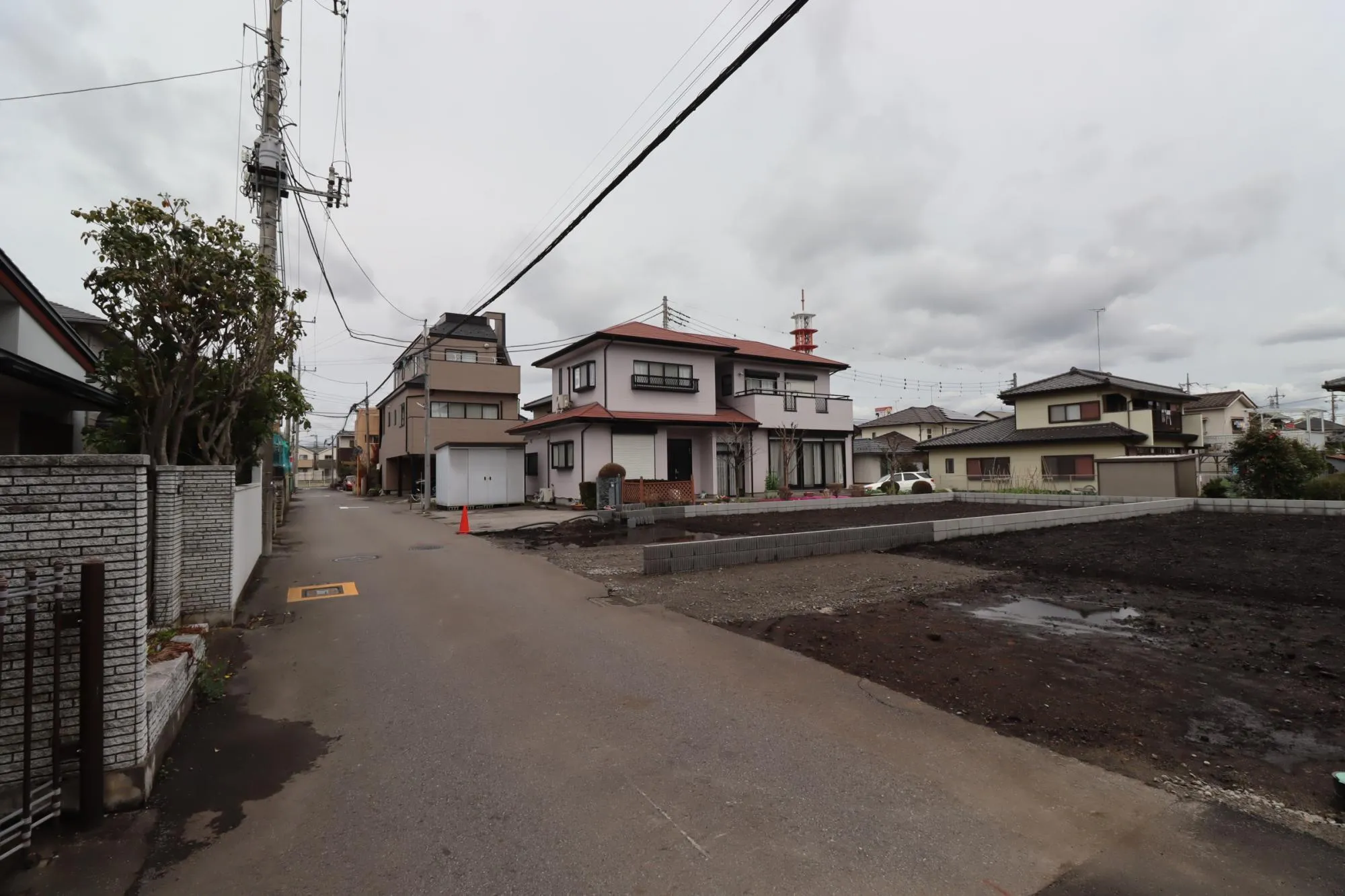 前面道路含む現地(造成後)