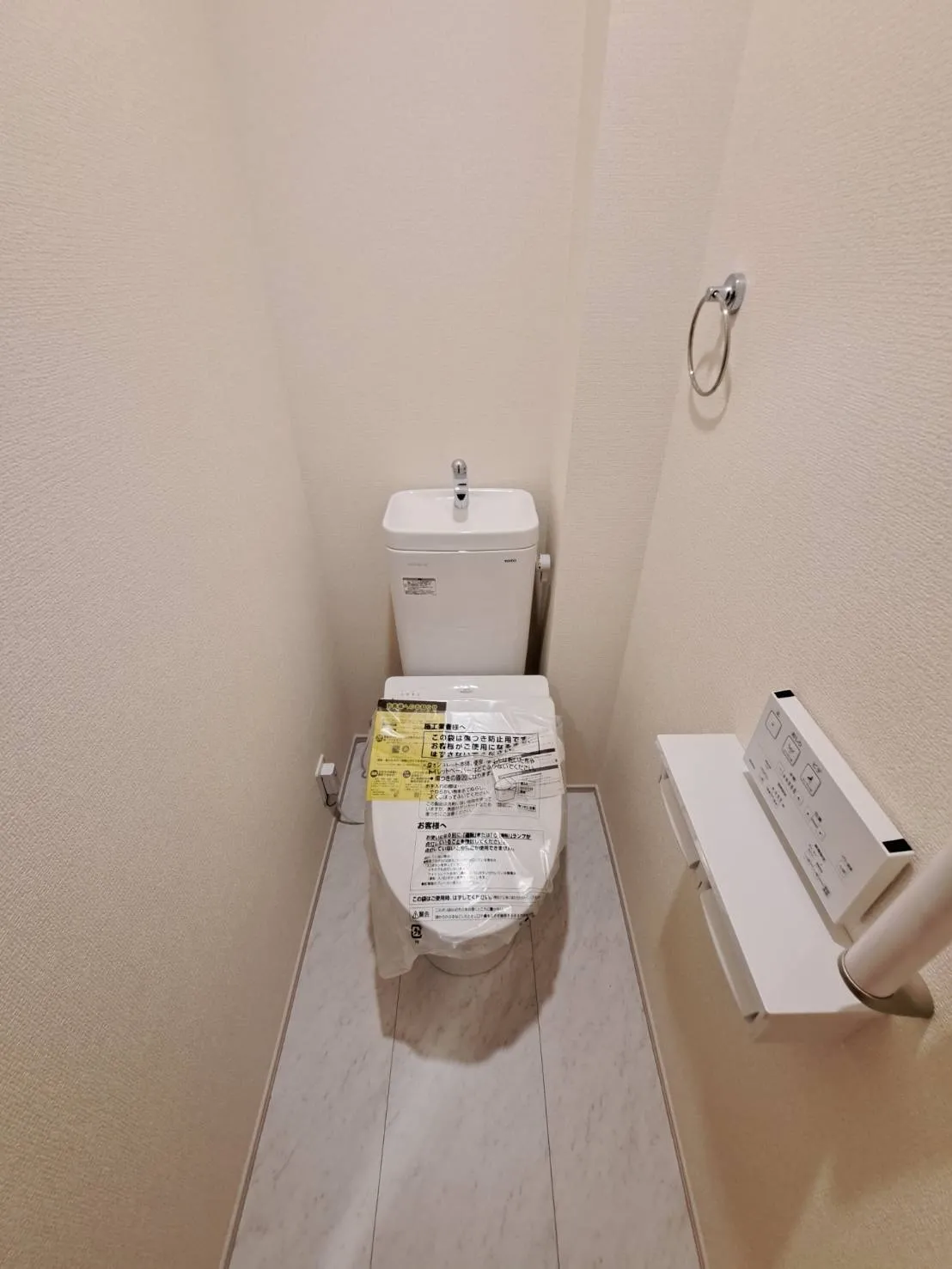 清潔感のあるトイレスペースで、毎日気持ちよくご使用いただけます!