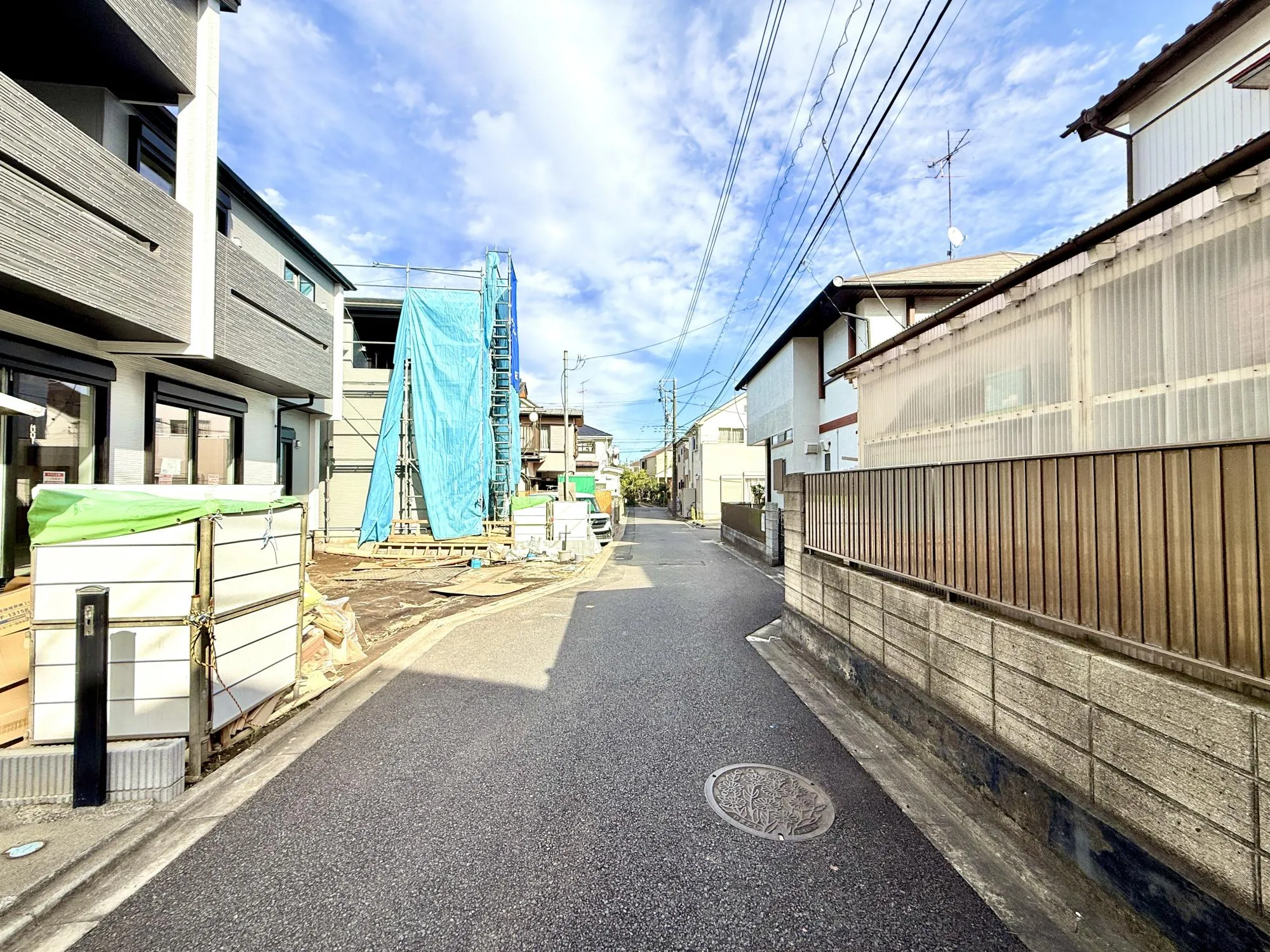 前面道路含む現地写真