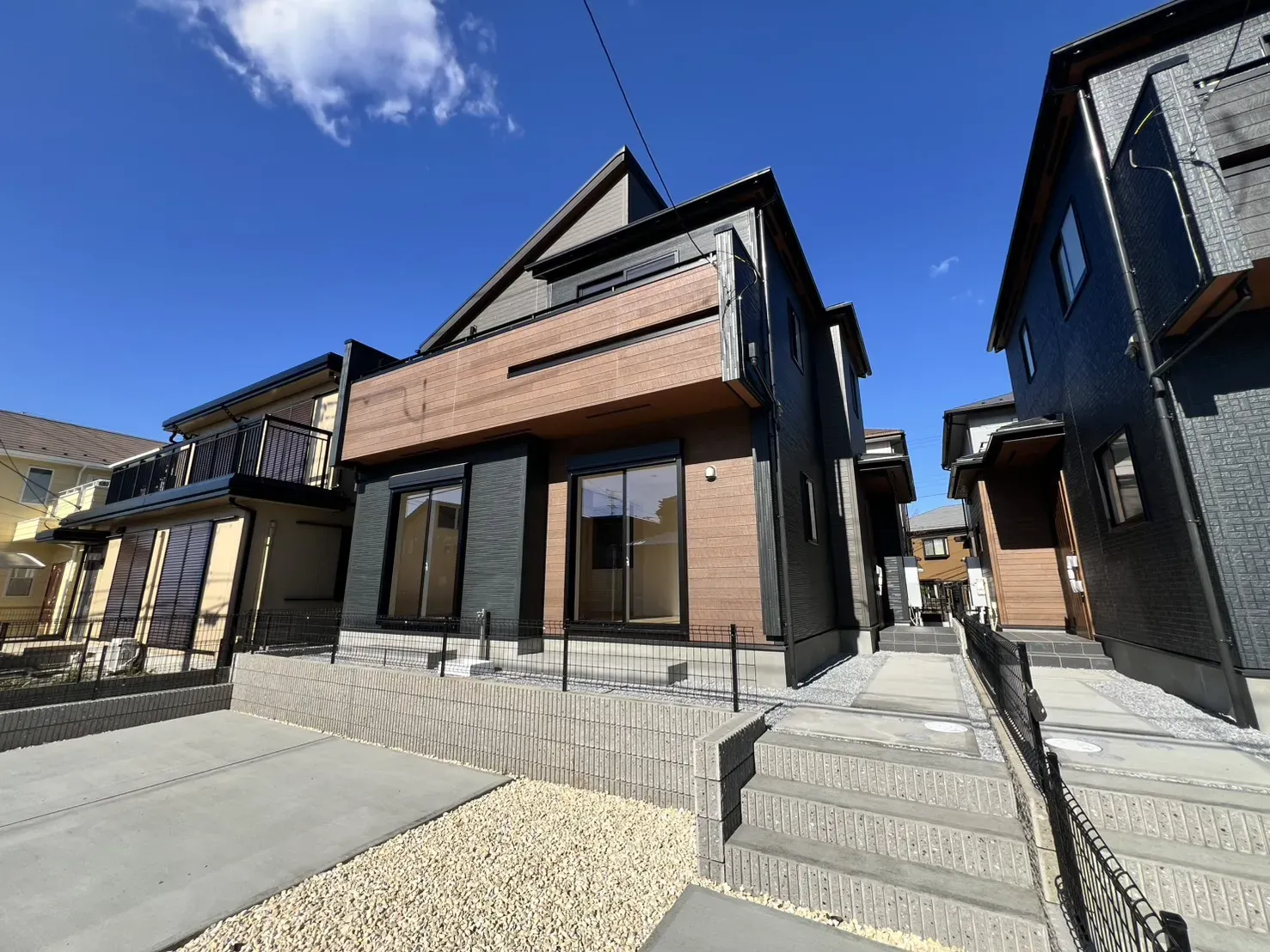 ①号棟外観写真