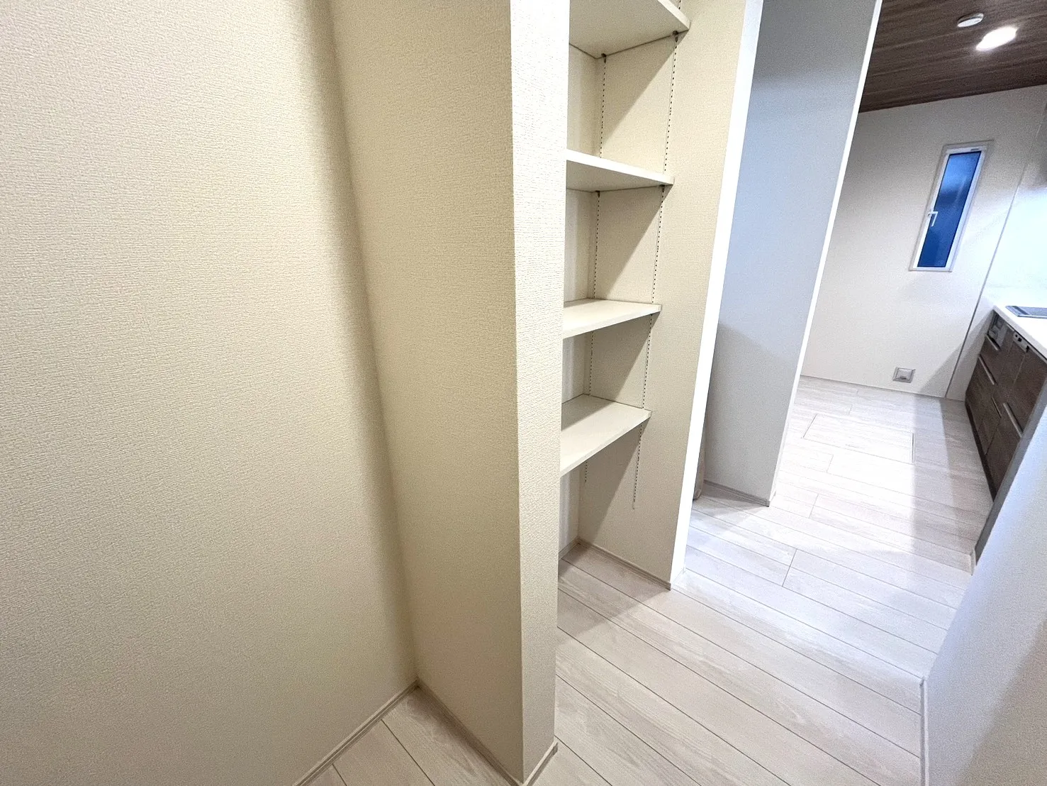 ☆1号棟　パントリー☆