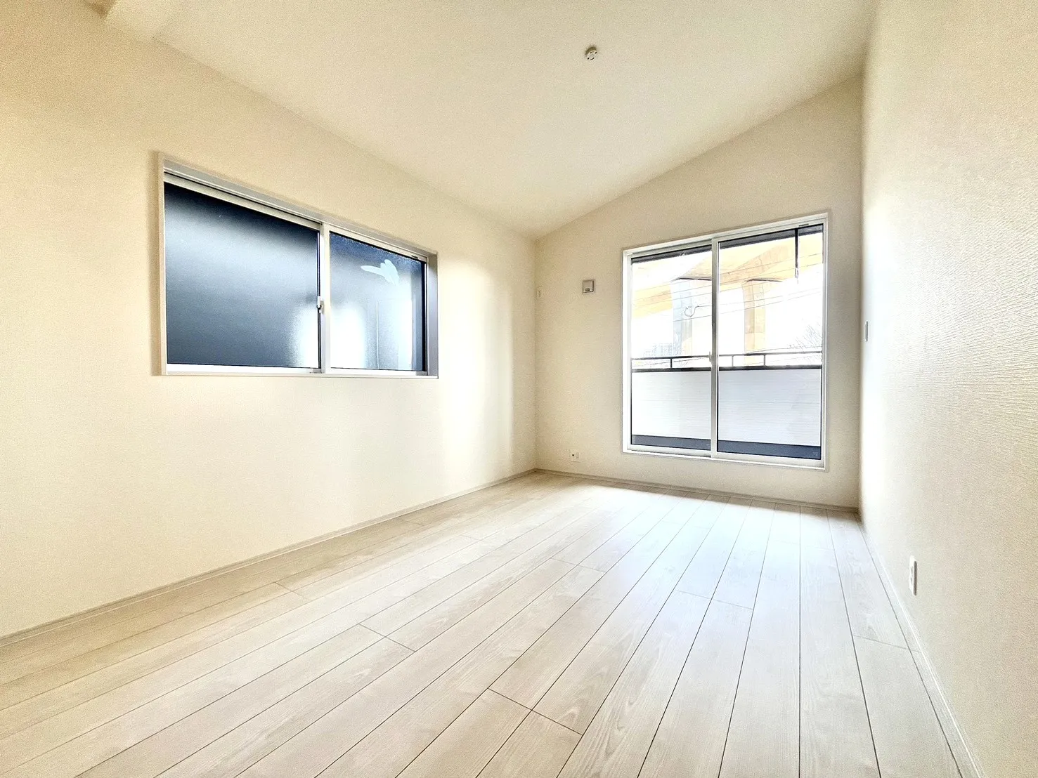 ☆1号棟　洋室6.75畳☆