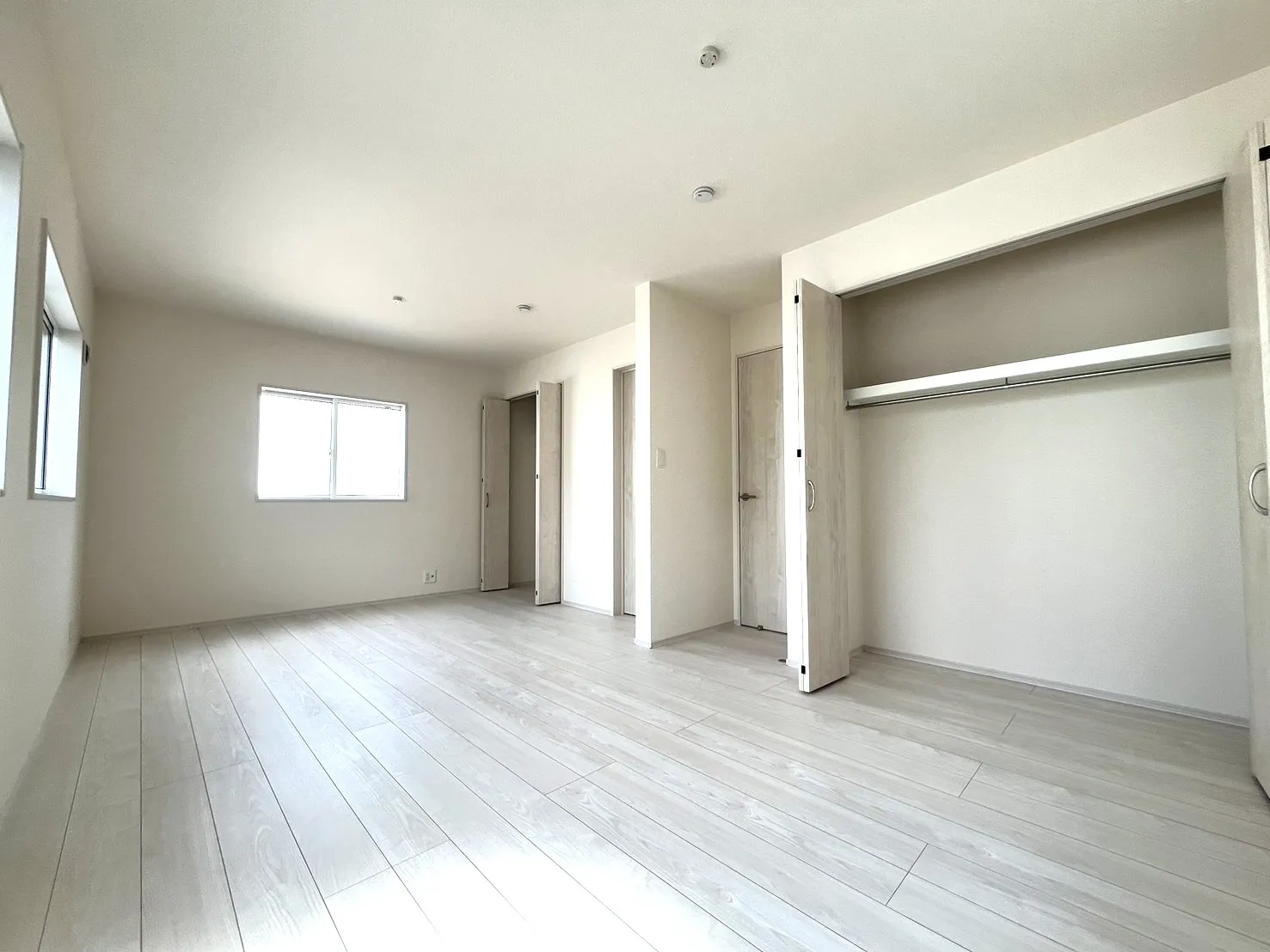 ☆2号棟　洋室5.0畳&5.25畳(可変型間取り)☆