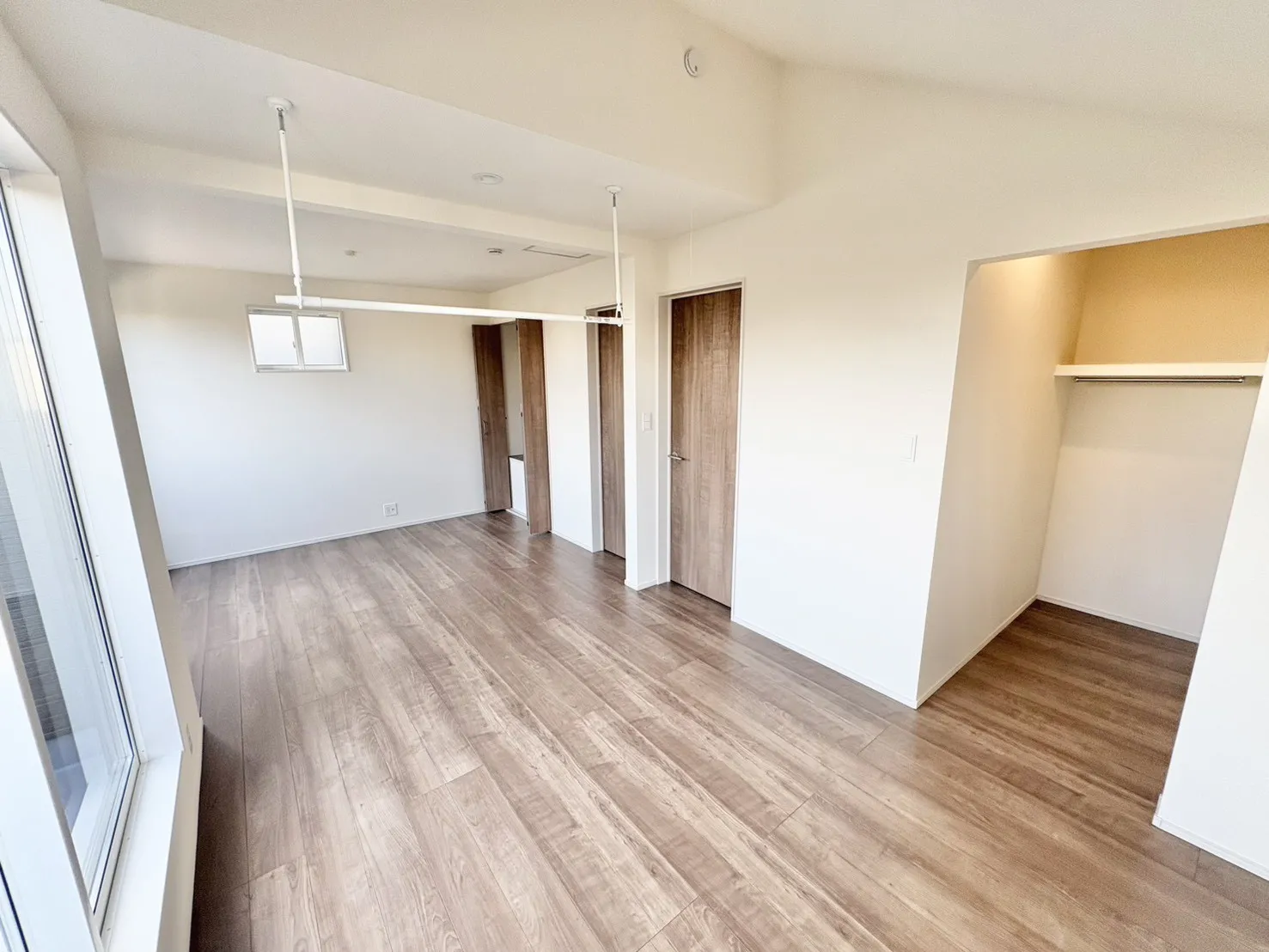 ☆1号棟　可変型間取り(5.25畳+5.25畳)☆