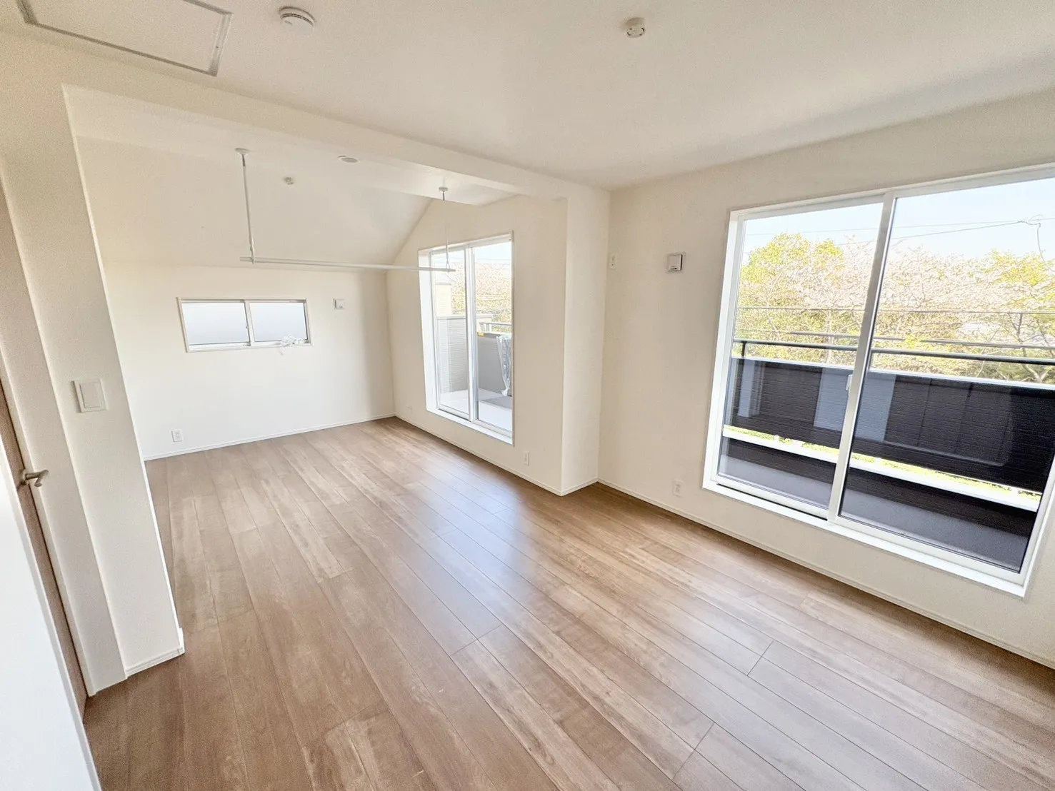 ☆1号棟　可変型間取り(5.25畳+5.25畳)☆