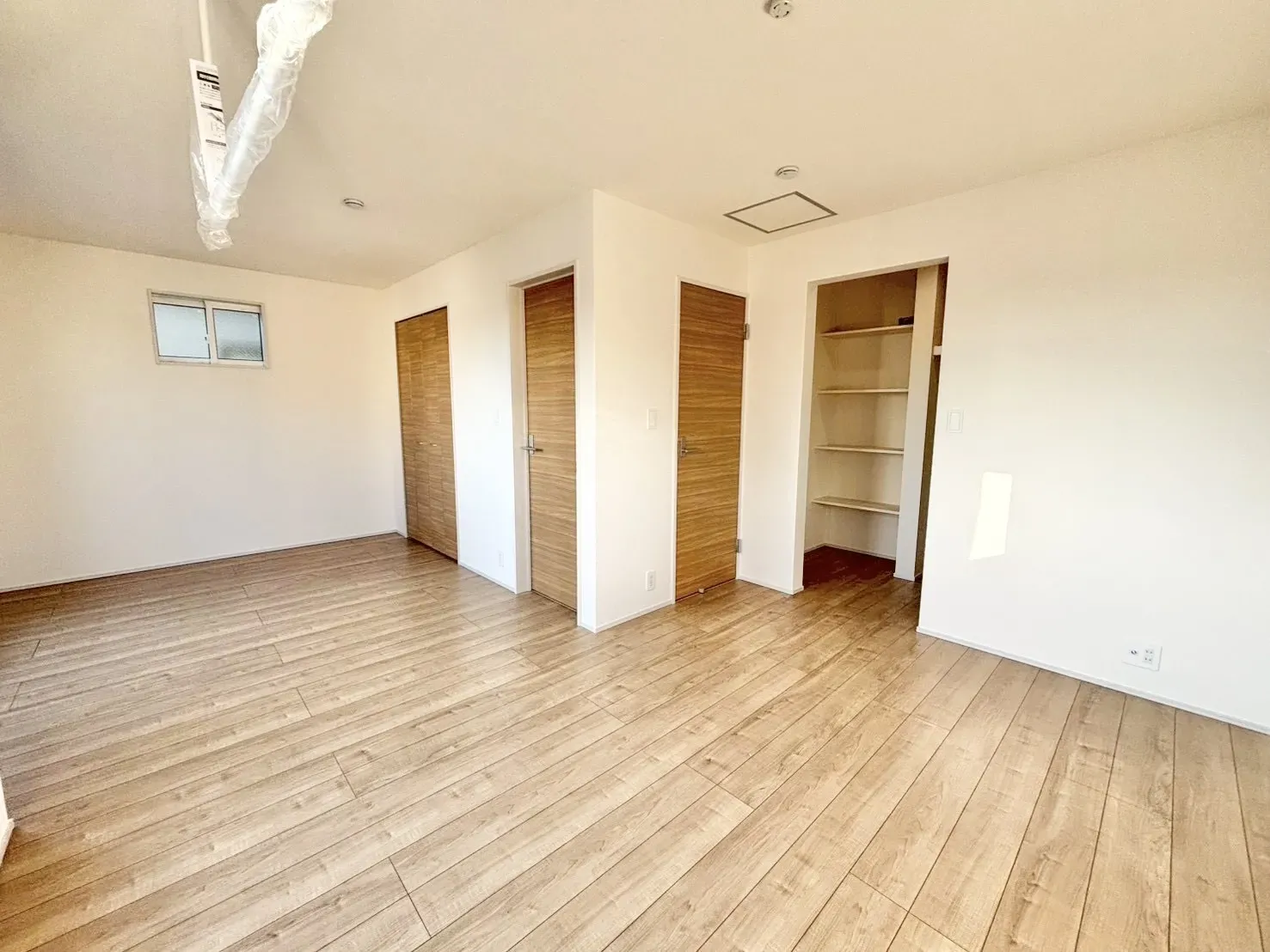 【洋室5.25帖+洋室6.0帖 | ②号棟】