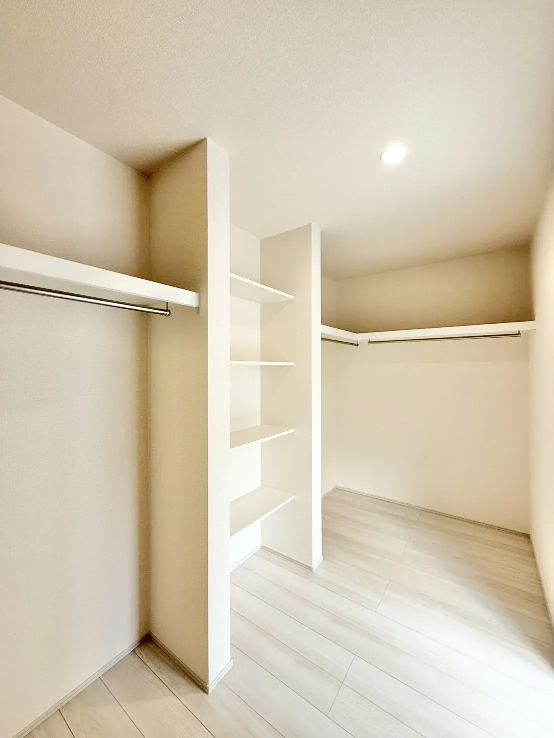 【ウォークインクローゼット | 1号棟】