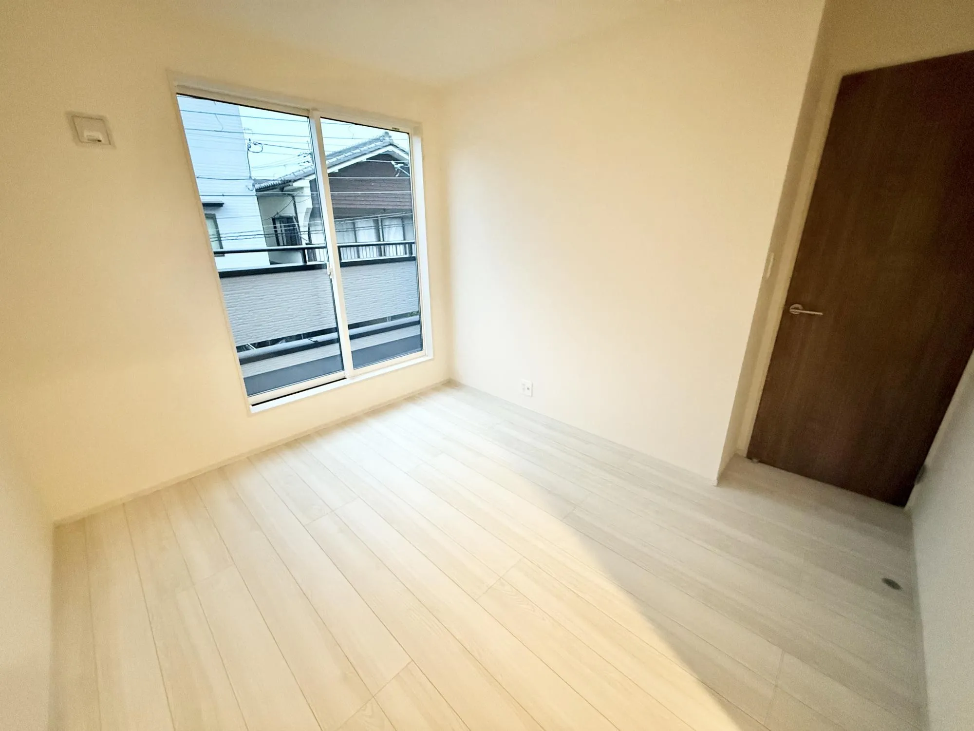 全居室収納スペース付き 広々住空間 