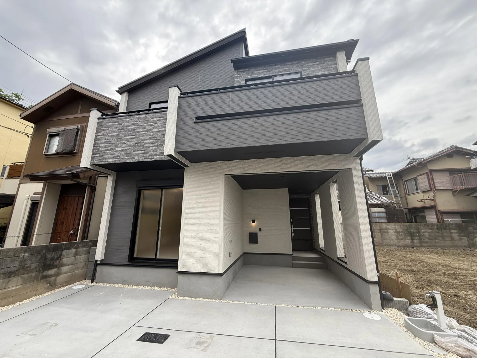 【外観:1号棟】