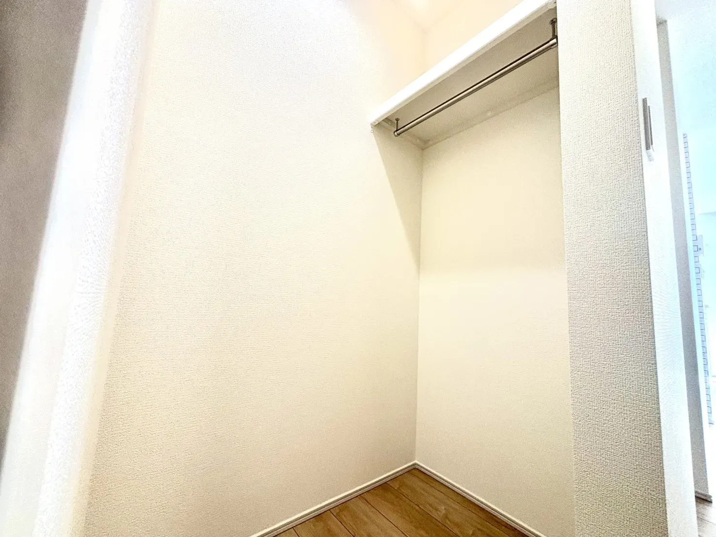 ②号棟ウォークインクローゼット