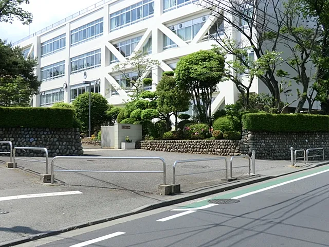 市立拝島中学校