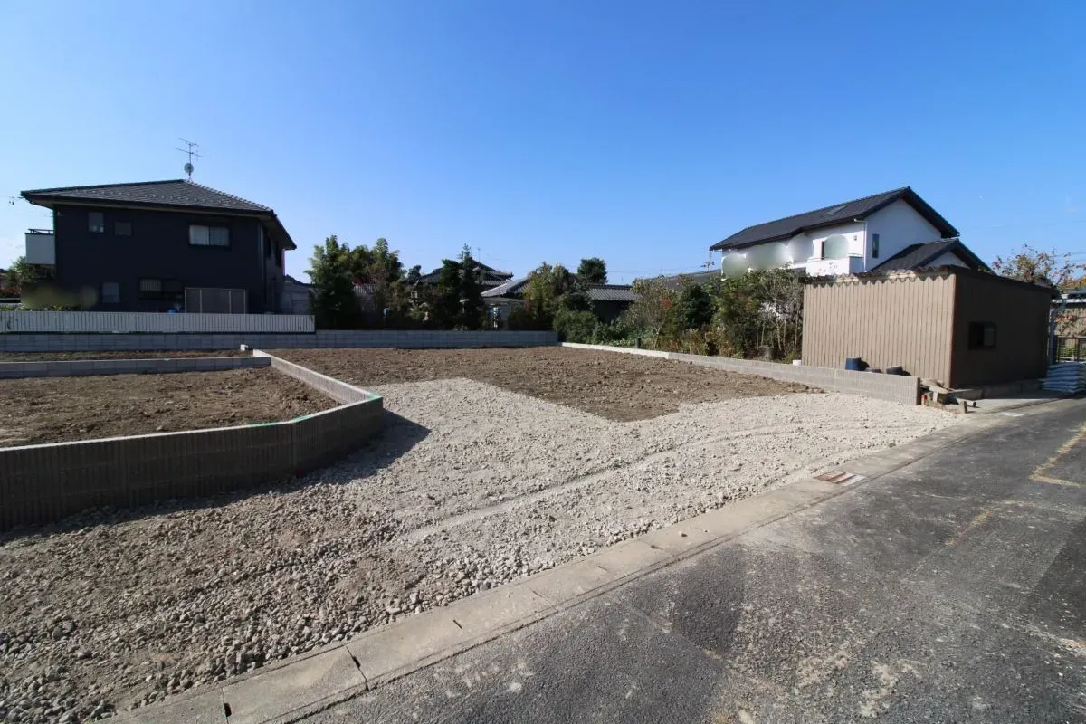 11月14日撮影　更地(1号棟出入口)