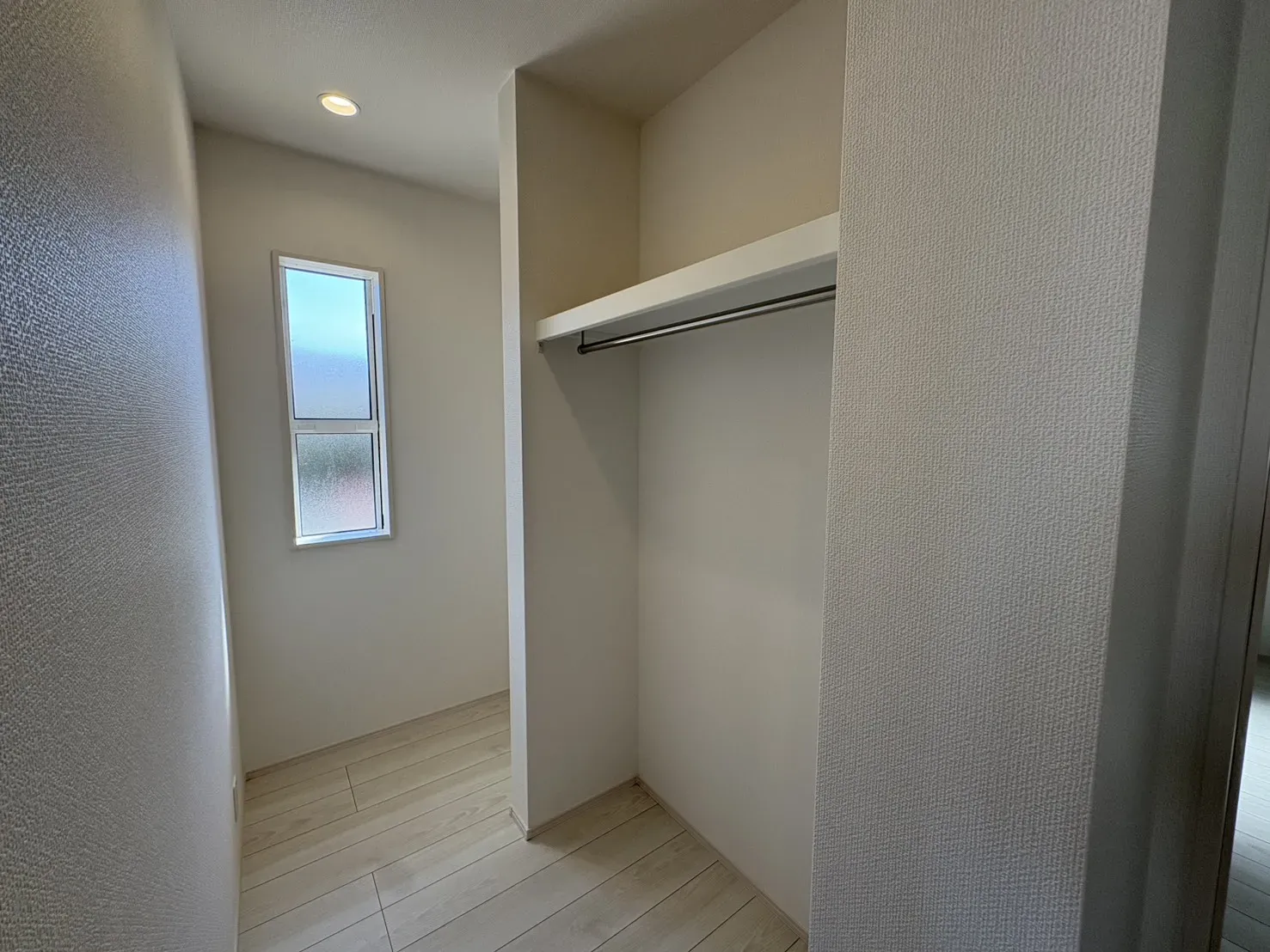 3月1日　1F廊下ウォークインクローゼット